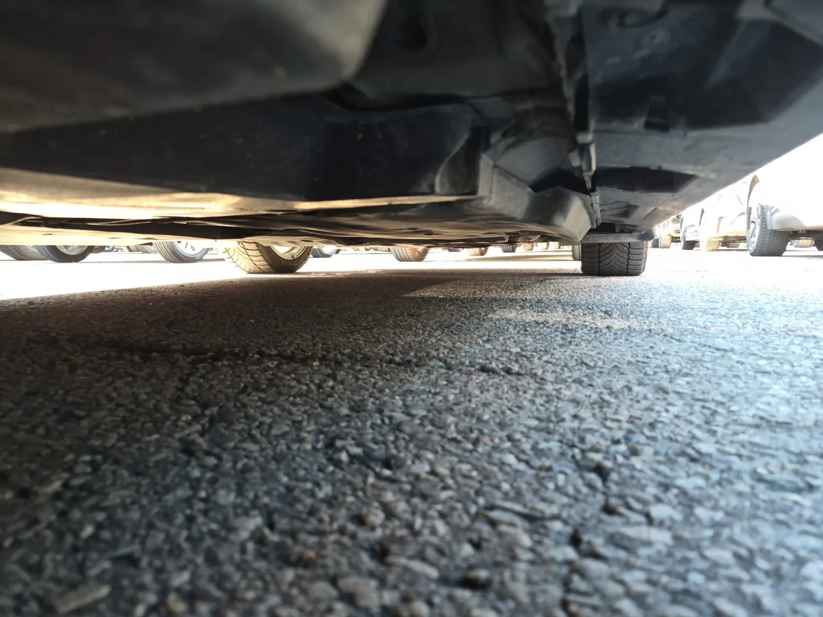 Undercarriage - Passenger Photo