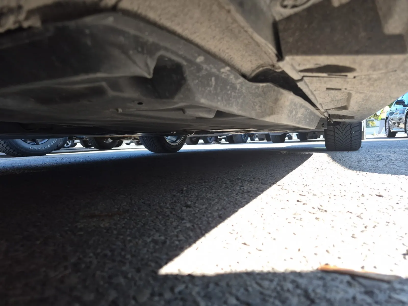 Undercarriage - Driver Photo