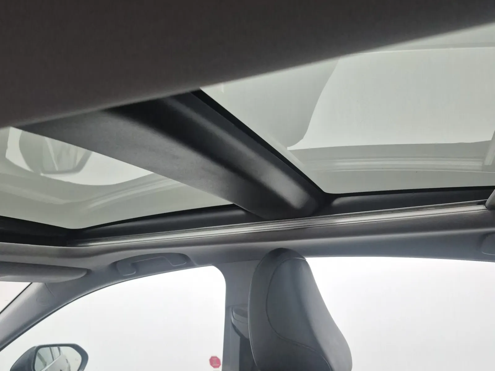 Interior Roof Photo