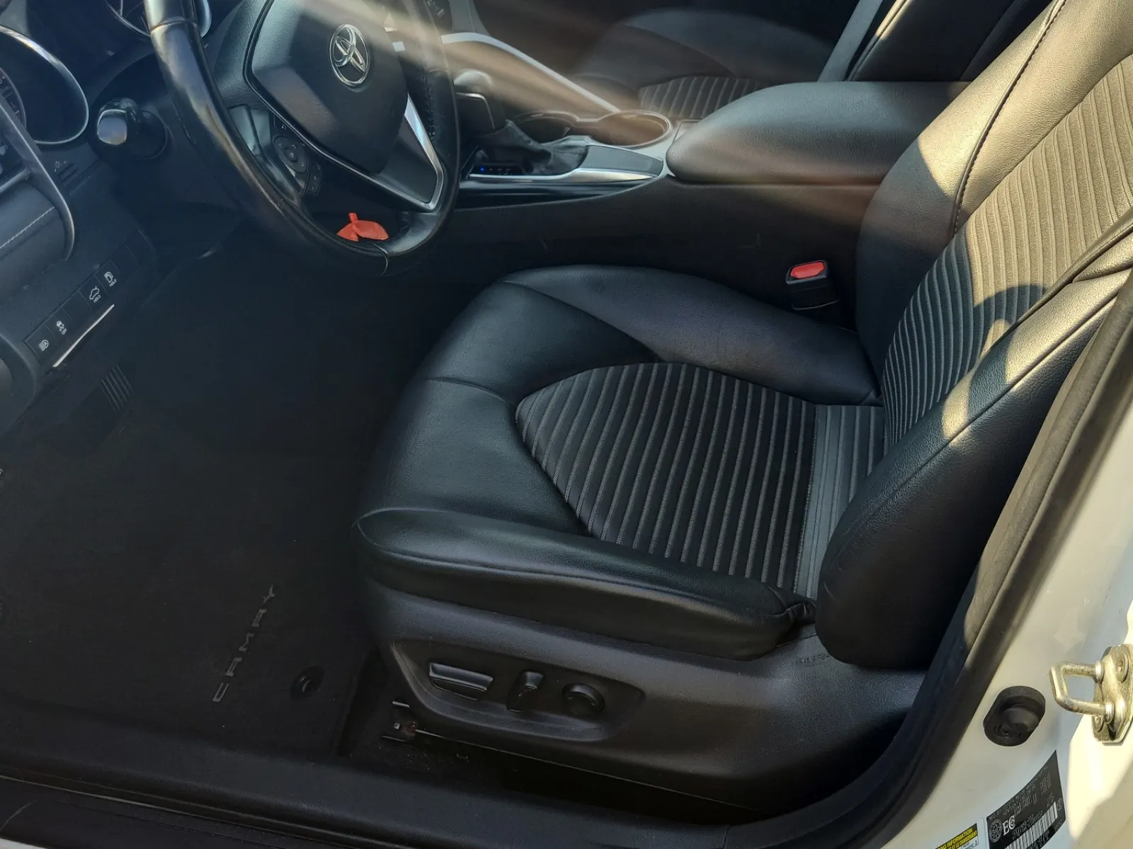 Front Interior Photo