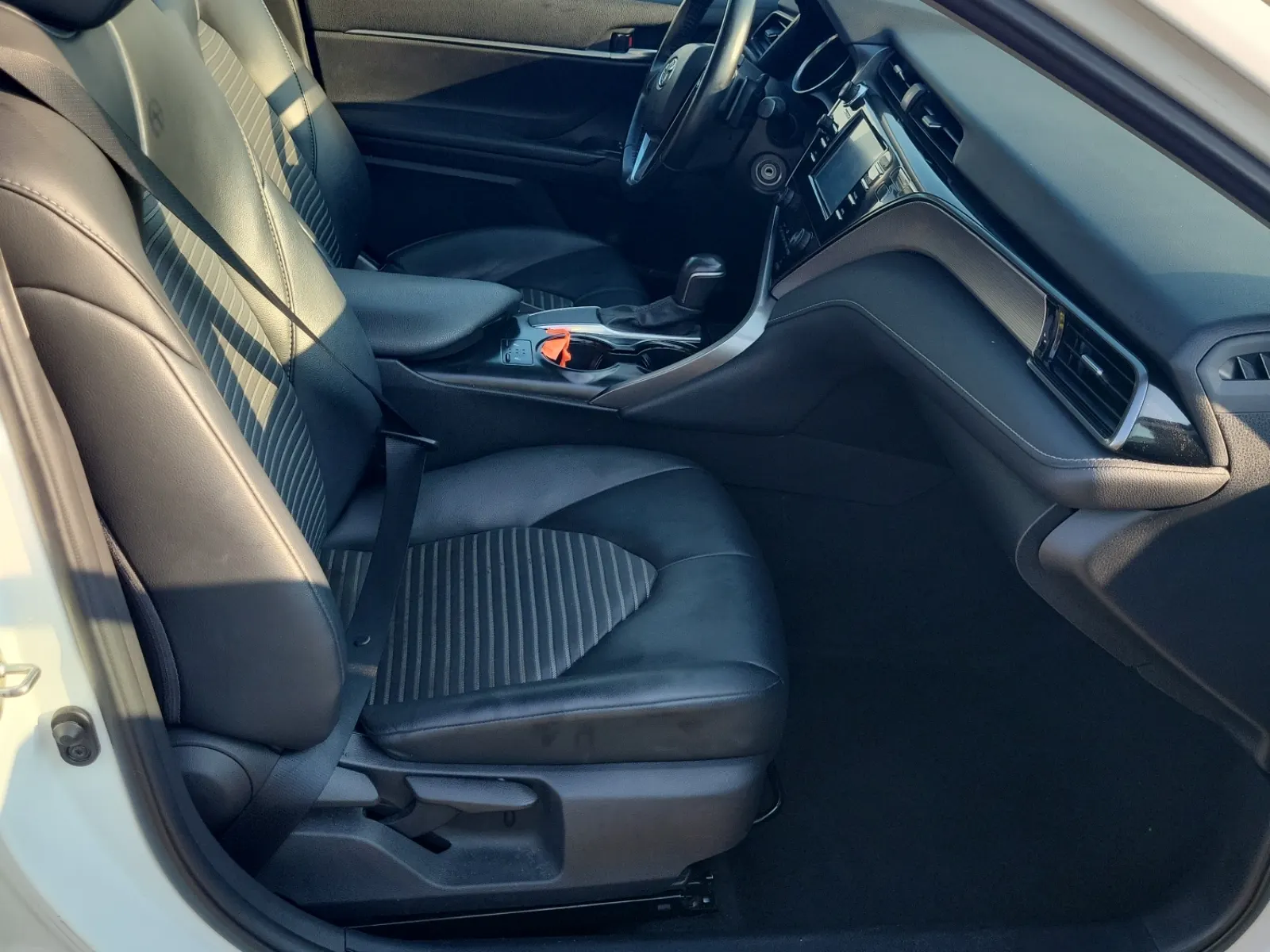 Right Side Interior Photo