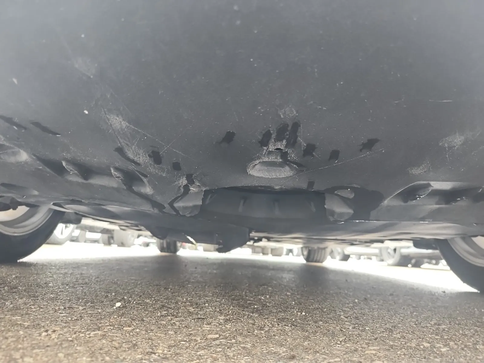 Undercarriage - Front Photo
