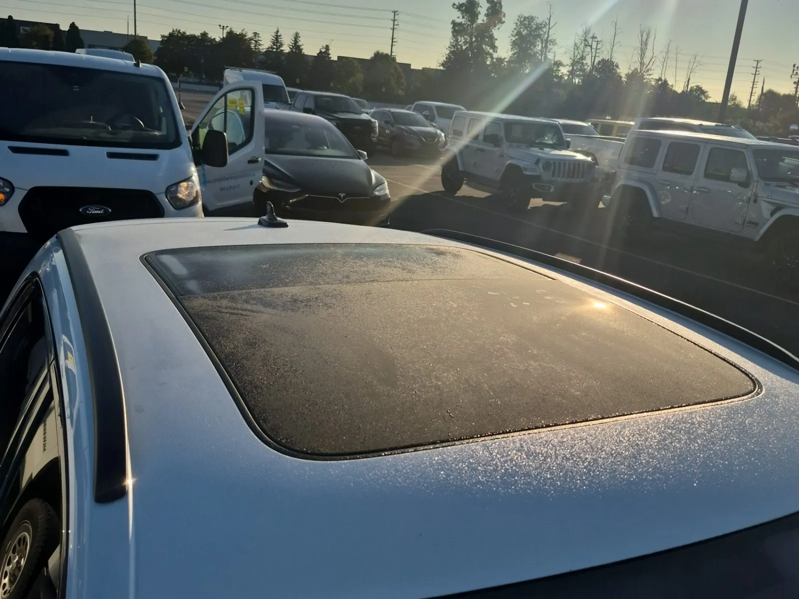 Exterior Roof Photo