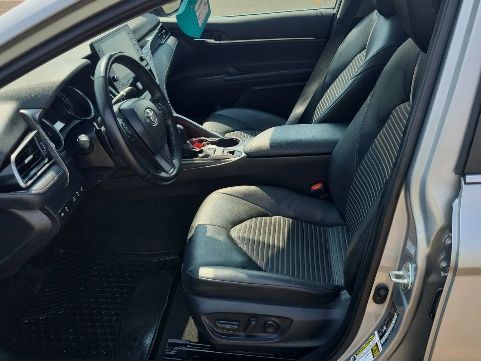 Front Interior Photo