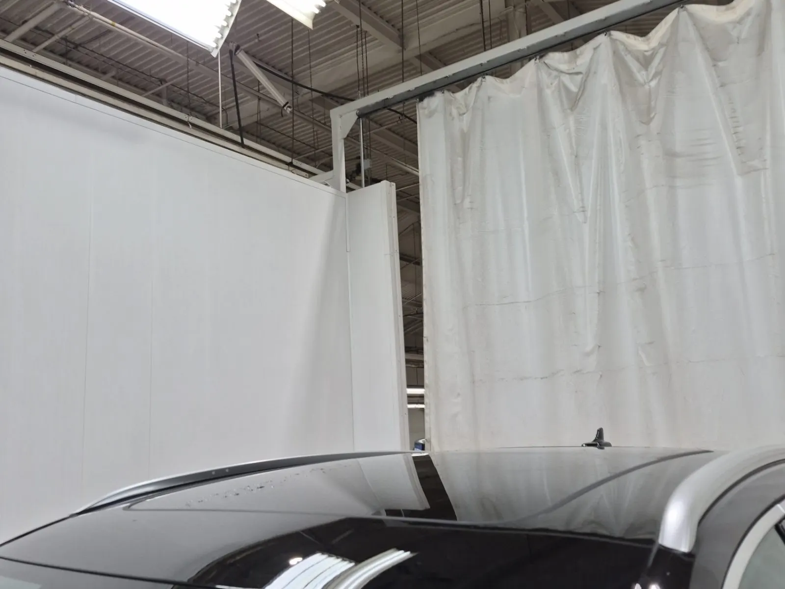 Exterior Roof Photo