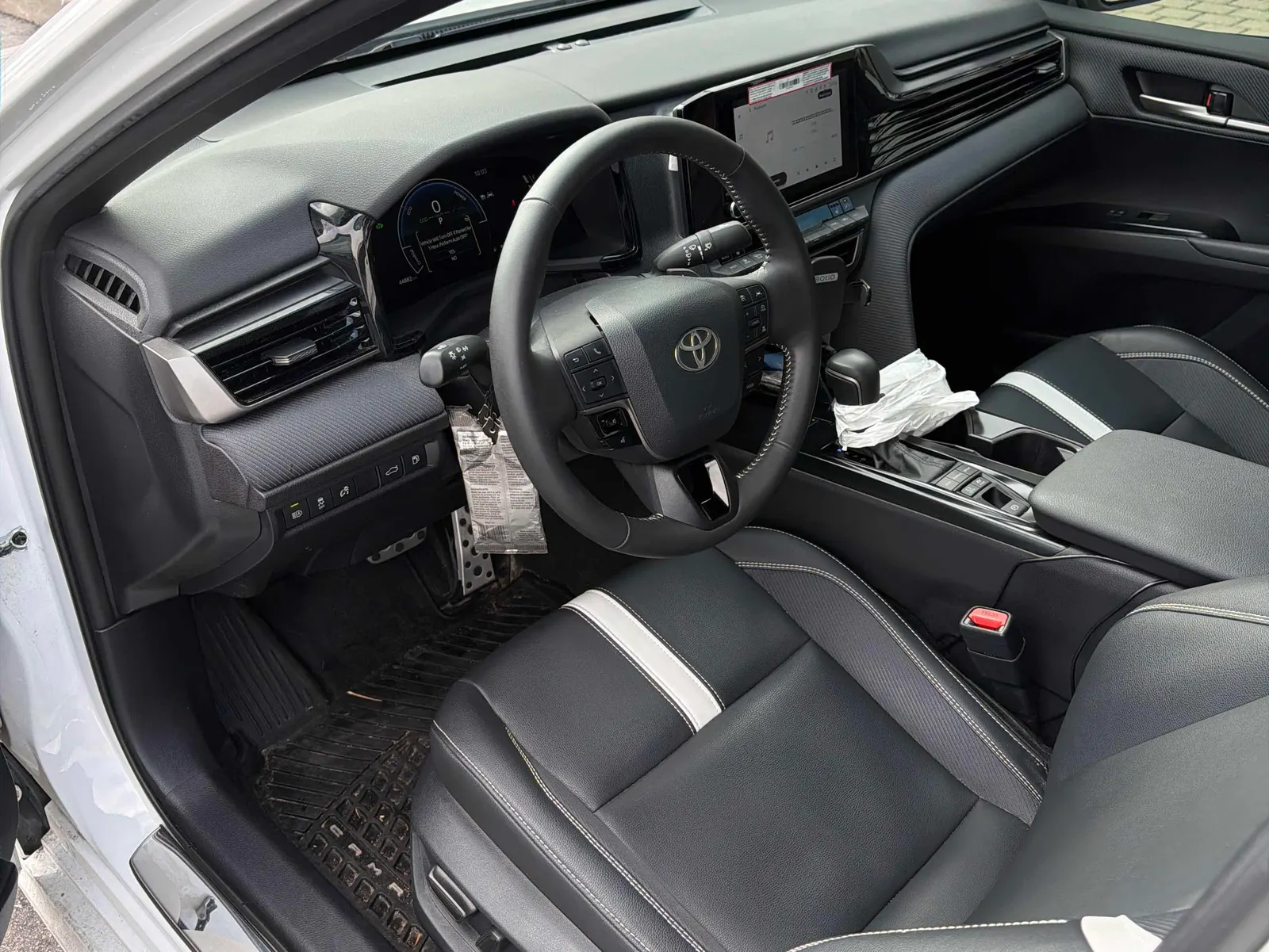 Interior driver side