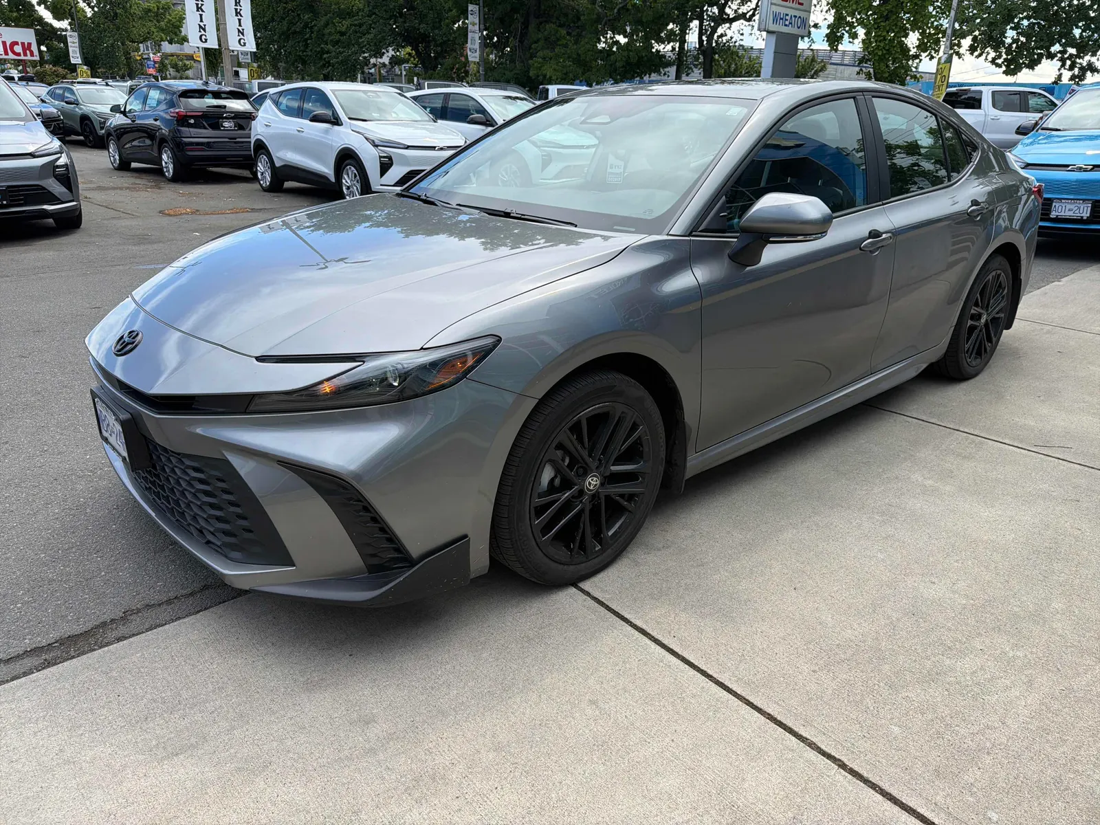 3/4 Front (Main image)