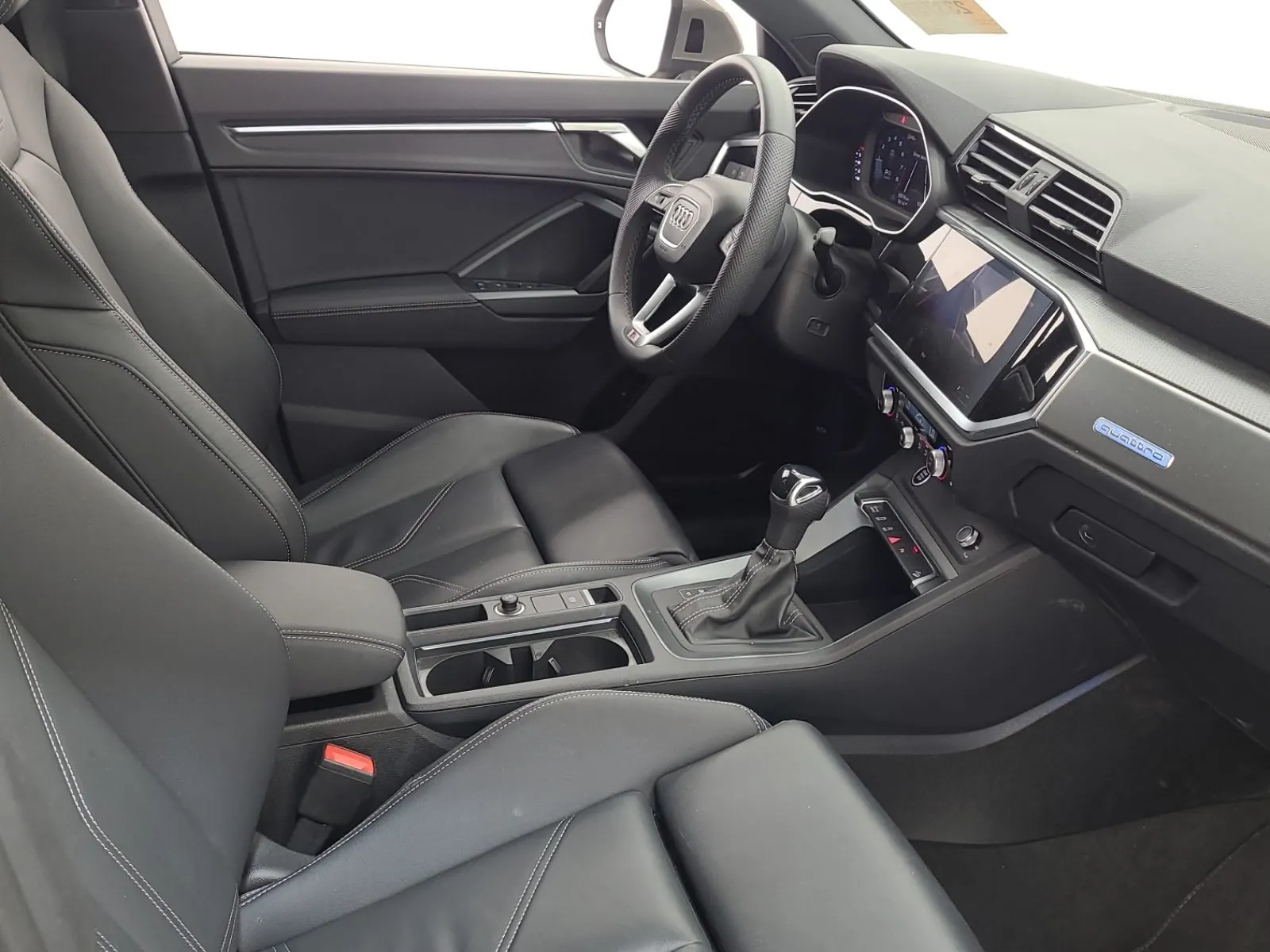 Right Side Interior Photo