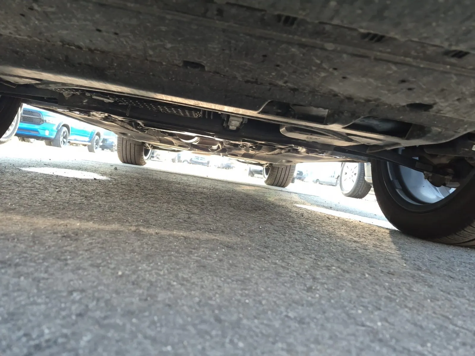 Undercarriage - Front Photo