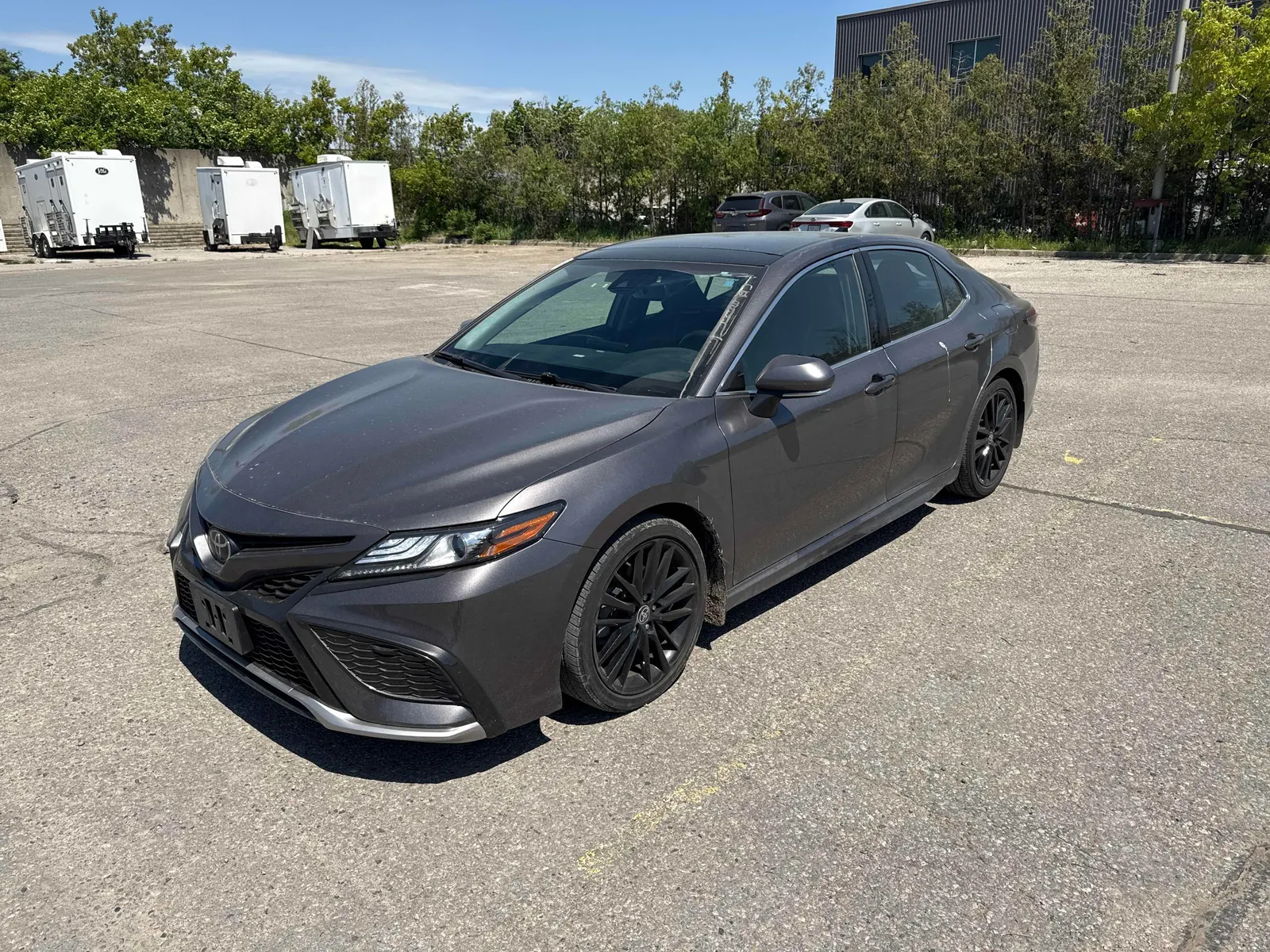 3/4 Front (Main image)