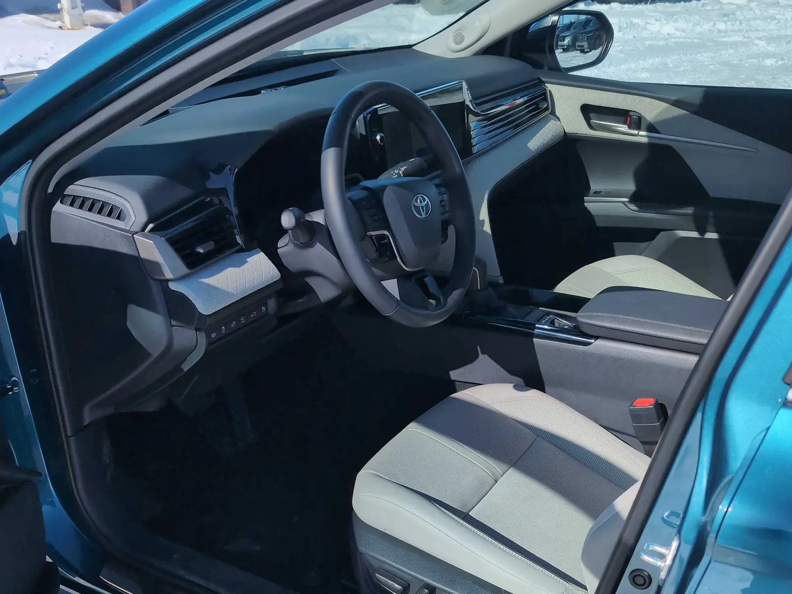 Interior driver side