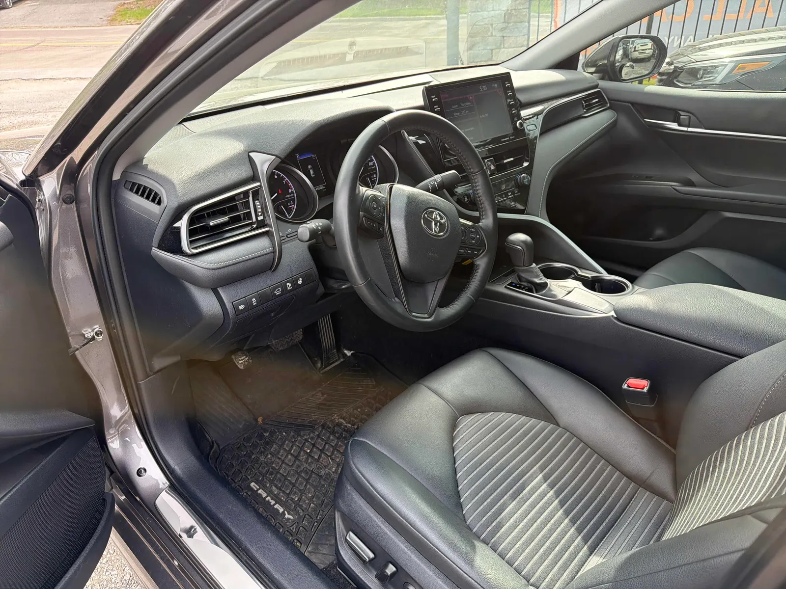 Interior driver side
