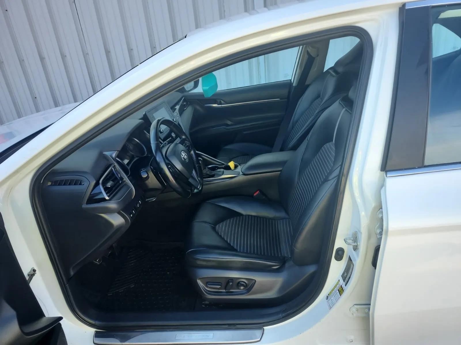 Front Interior Photo