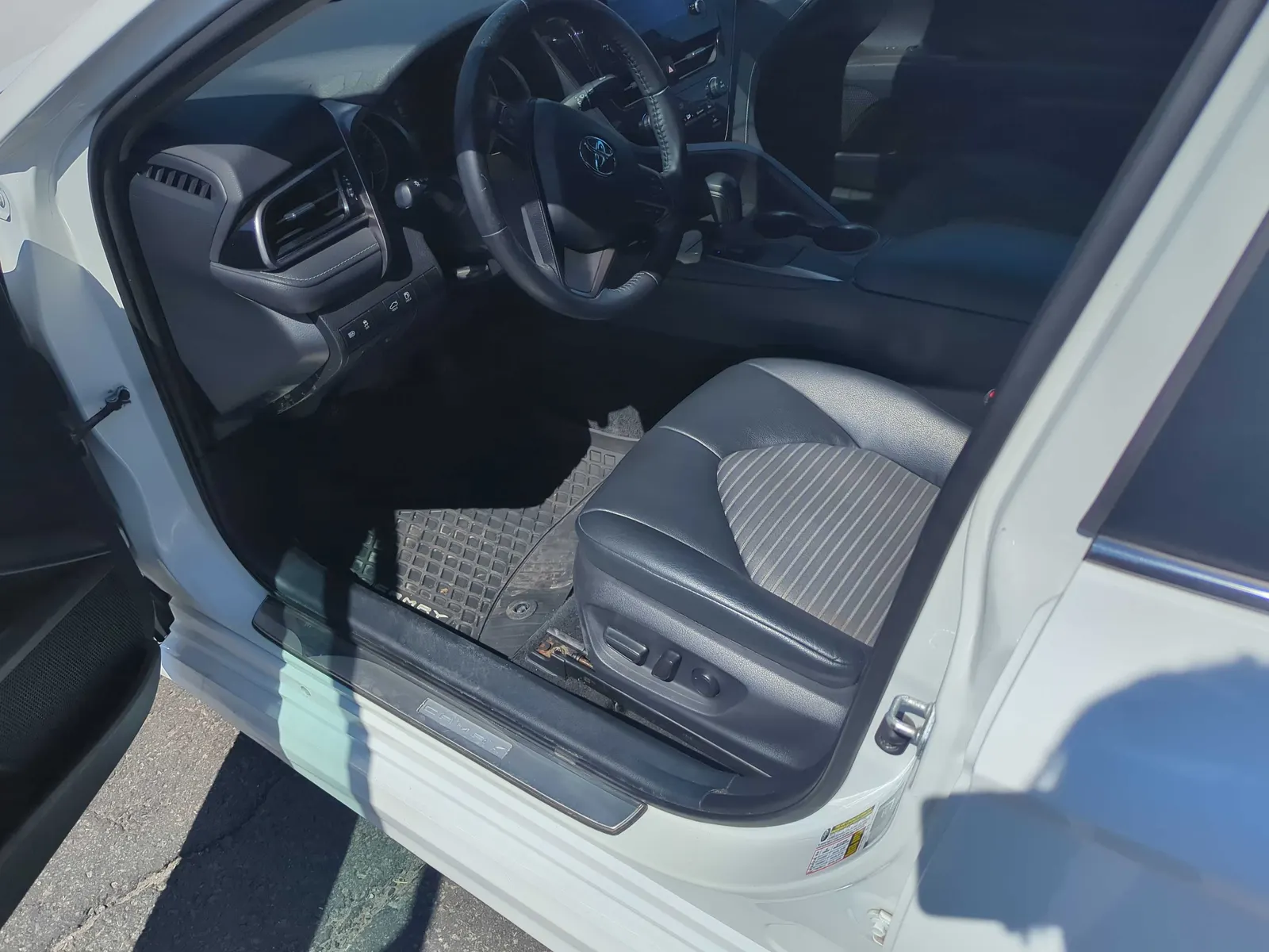 Interior driver side