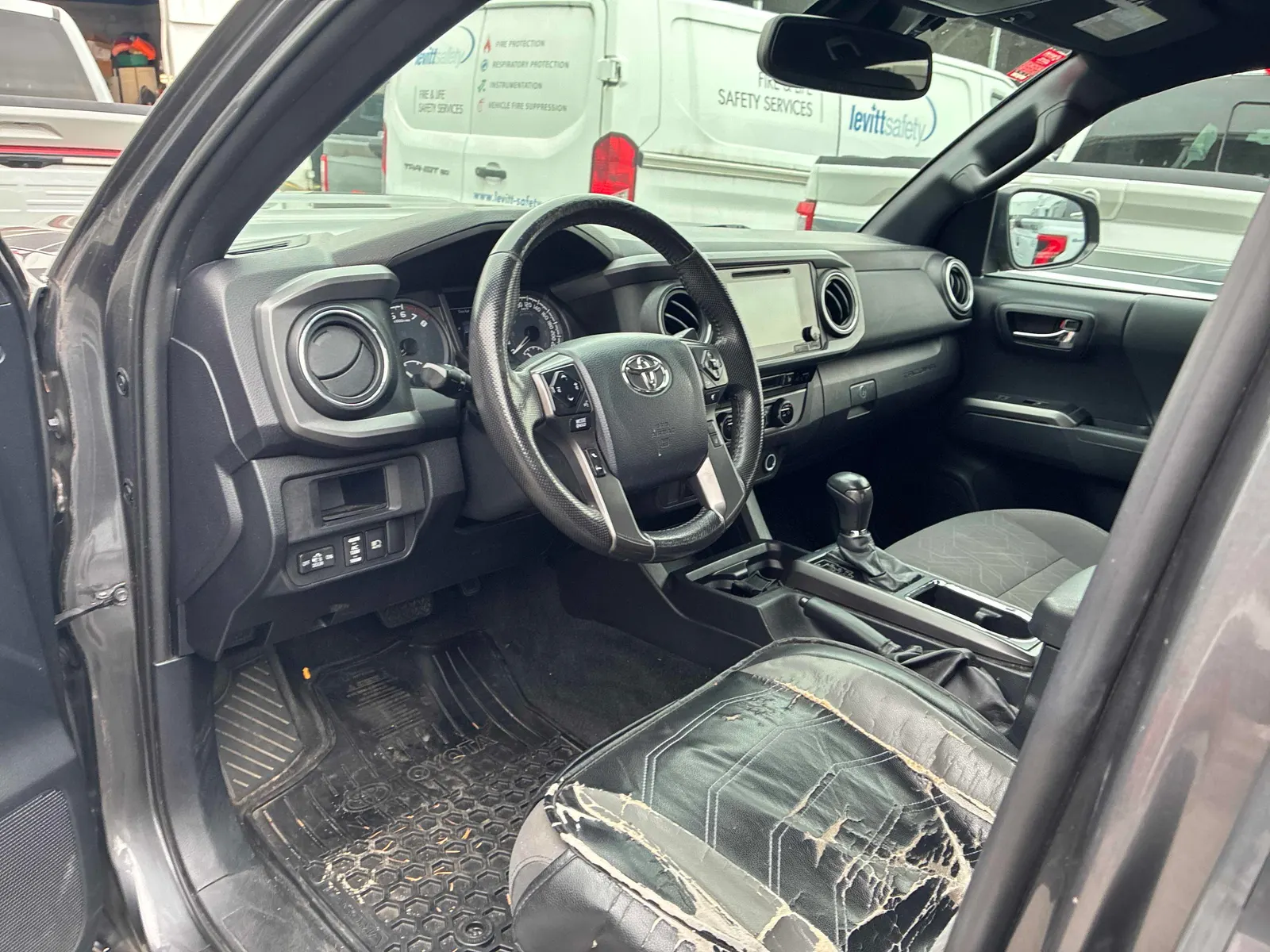 Interior driver side