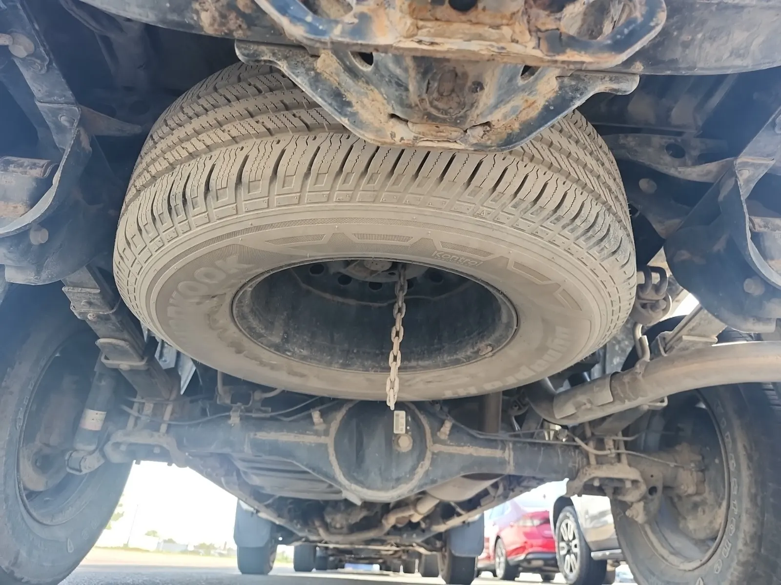 Spare Tire & Wheel Photo