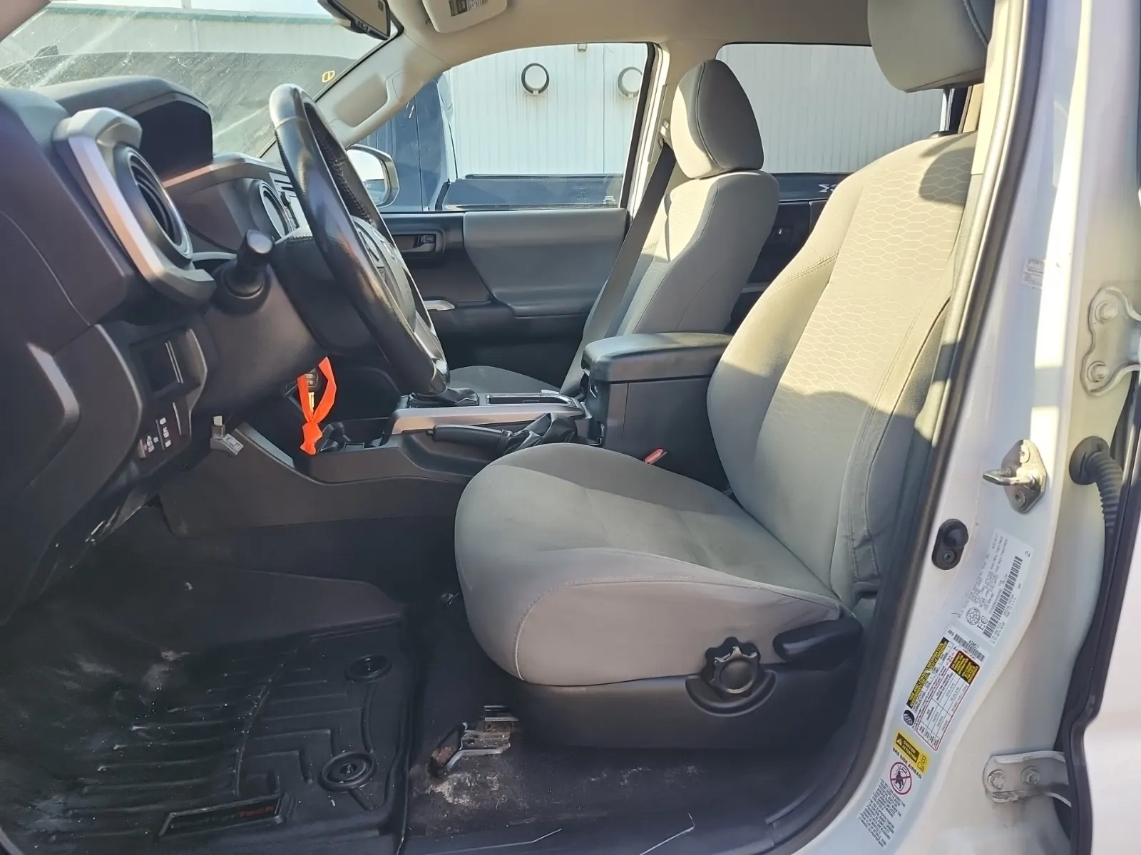 Front Interior Photo