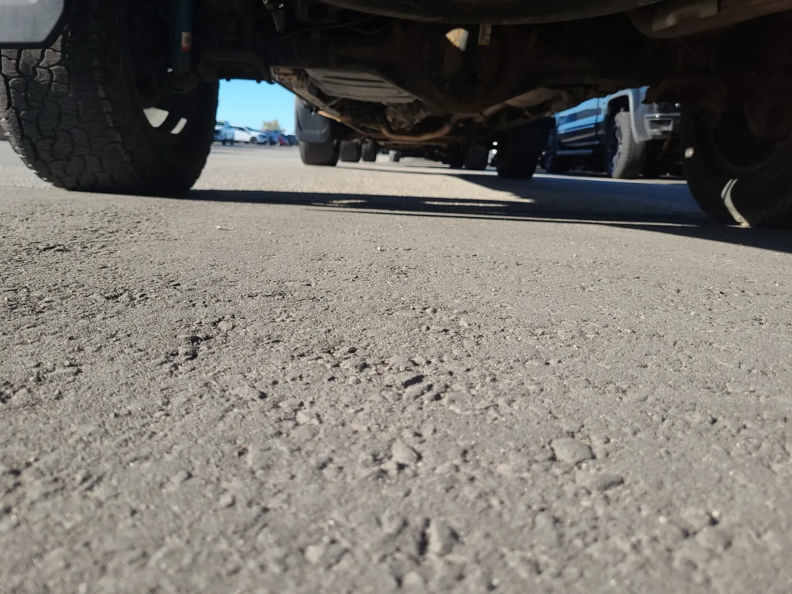Undercarriage - Rear Photo