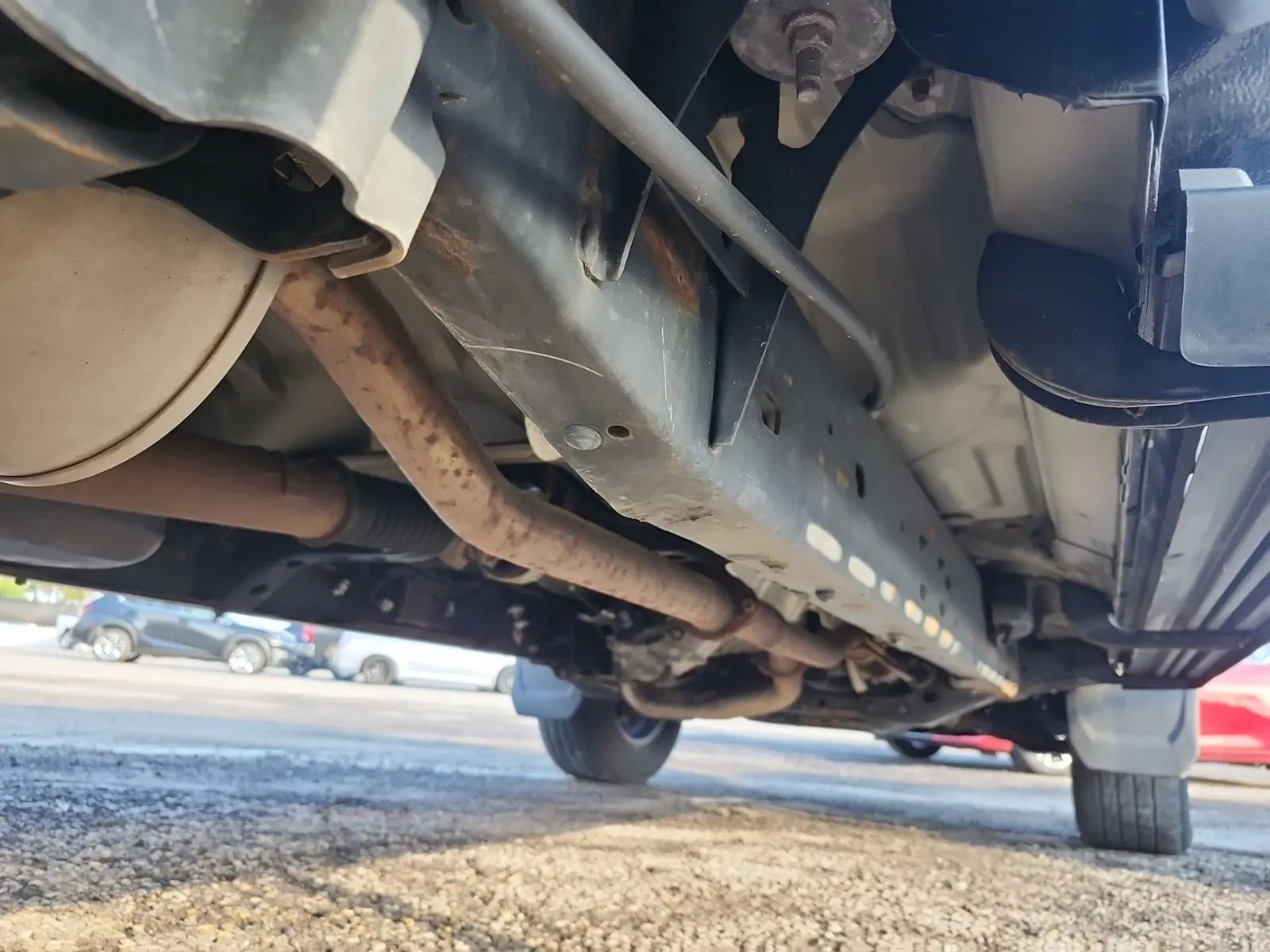 Undercarriage - Passenger Photo