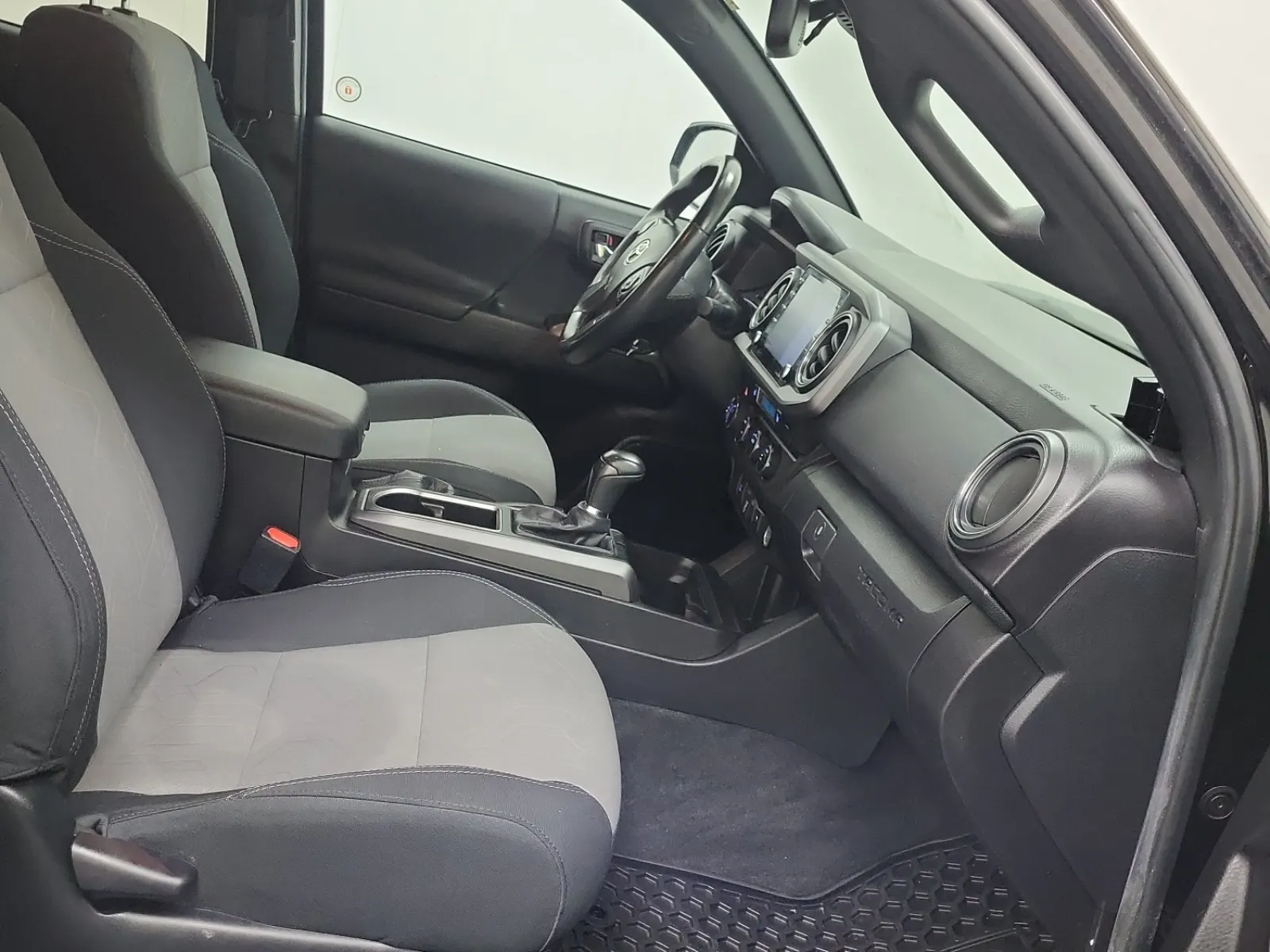 Right Side Interior Photo