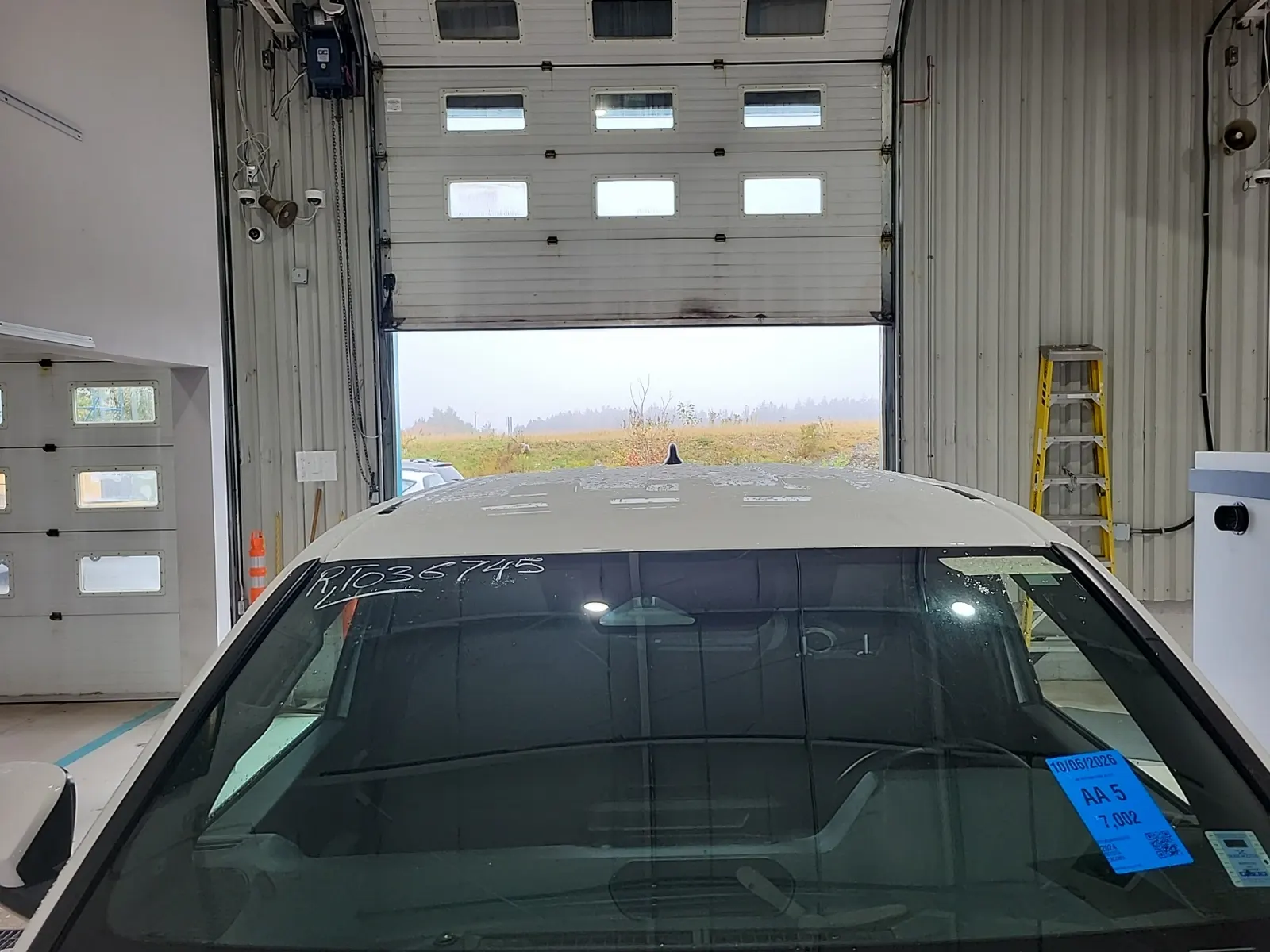 Exterior Roof Photo