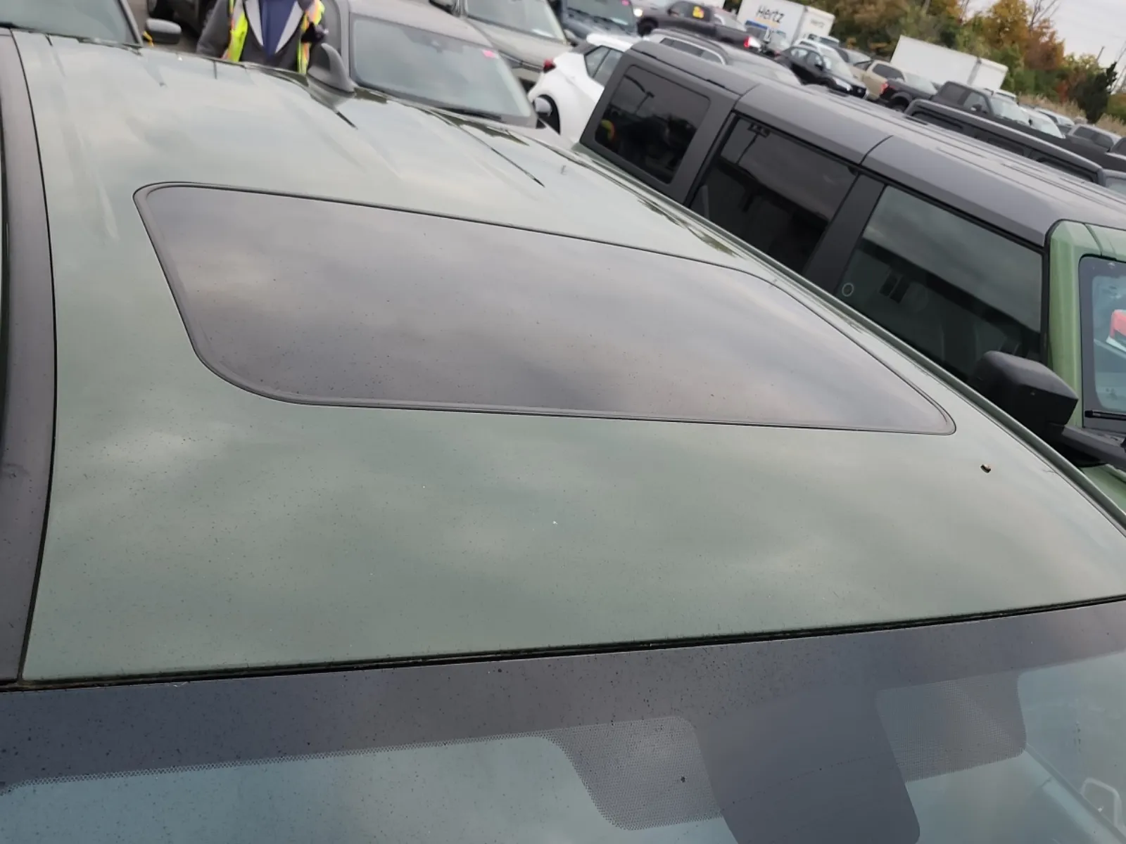 Exterior Roof Photo