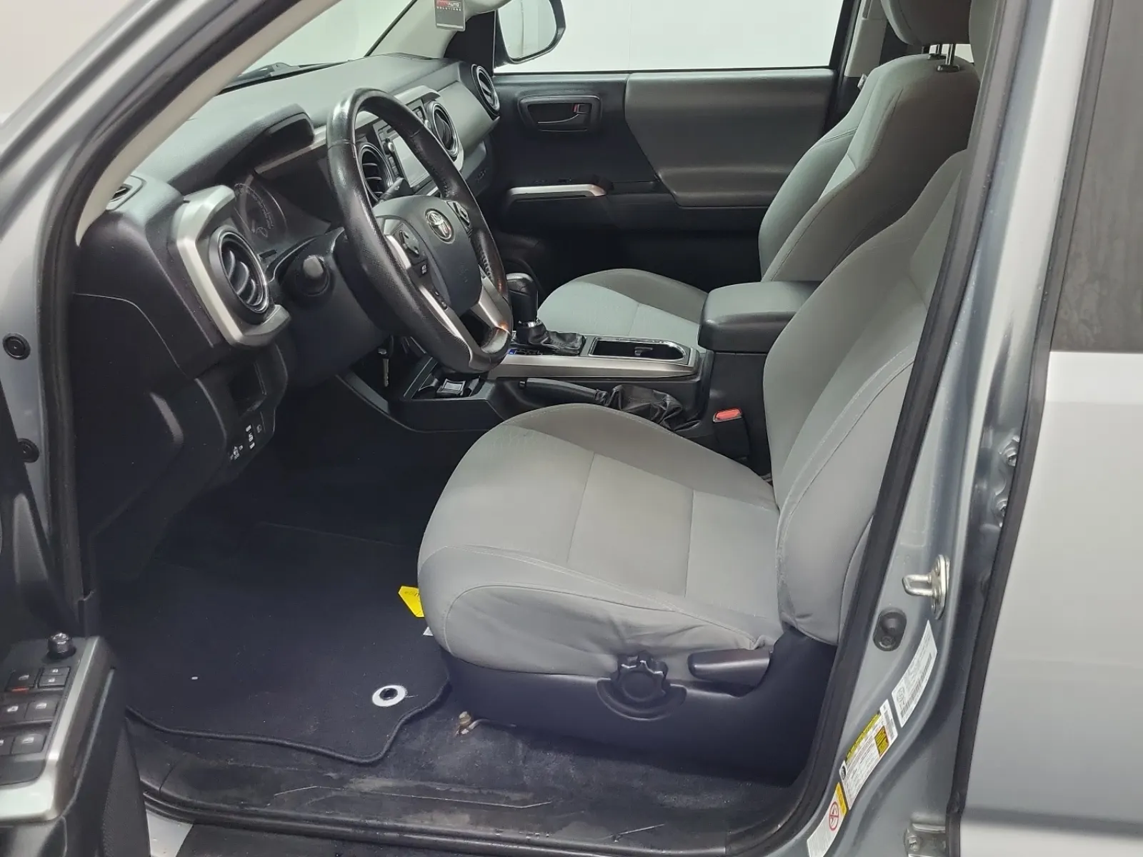 Front Interior Photo