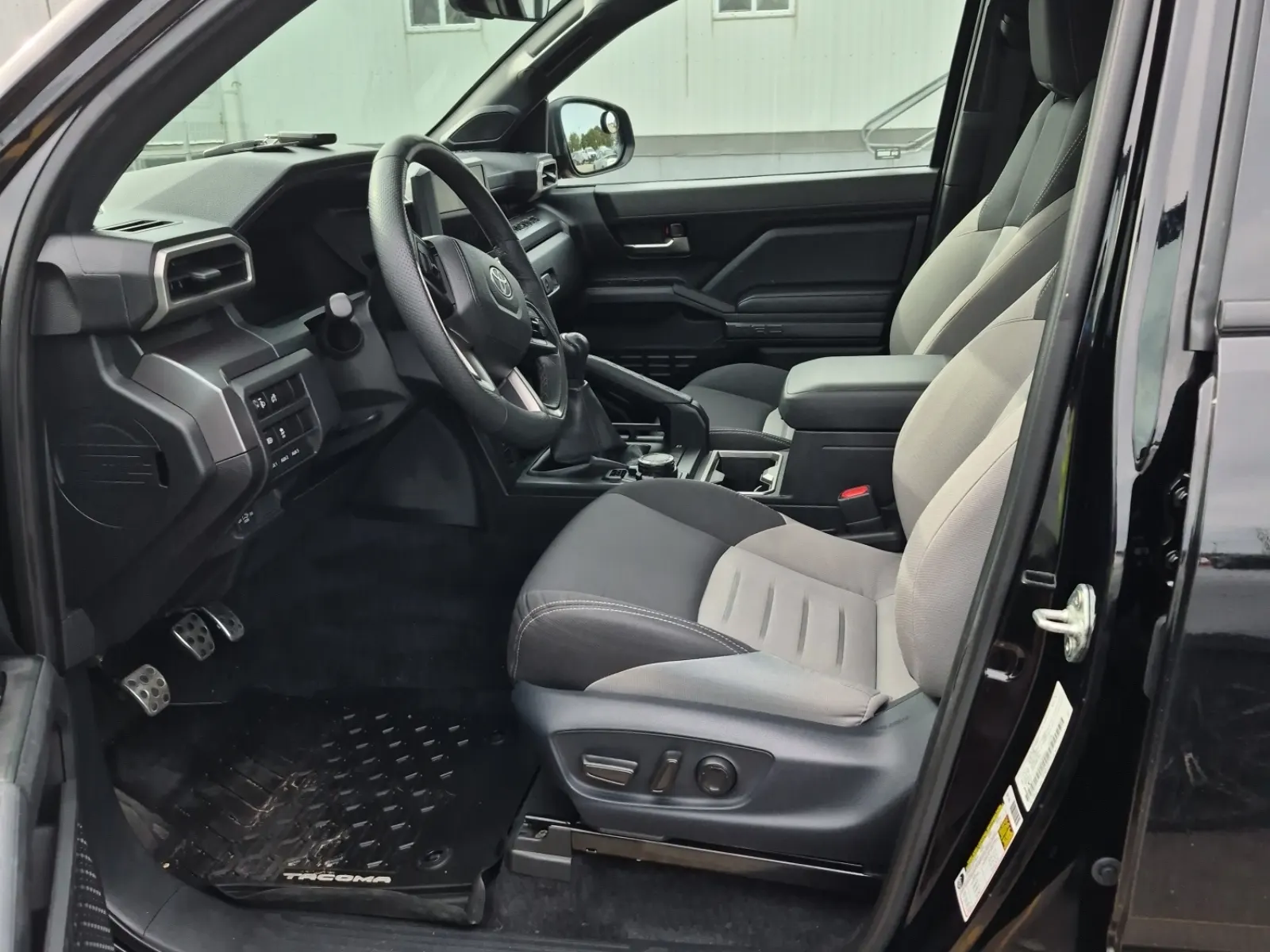 Front Interior Photo