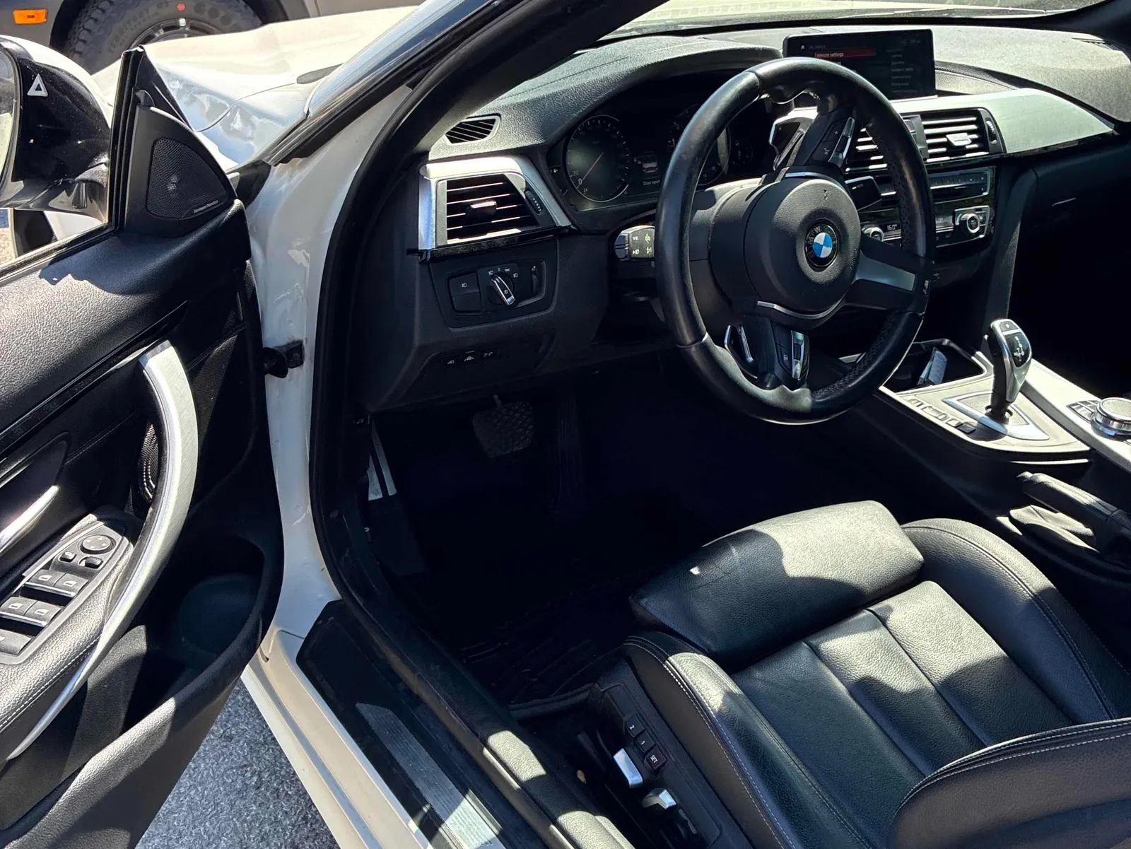 Interior driver side