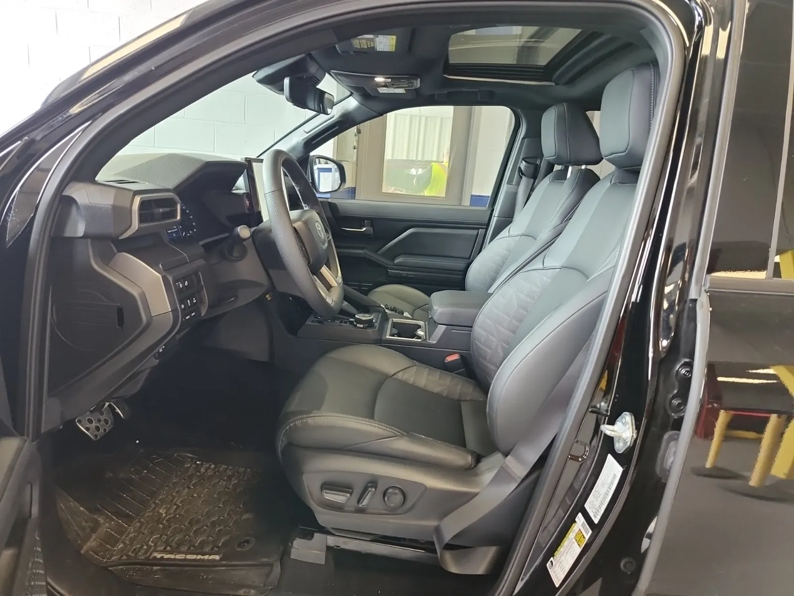 Front Interior Photo