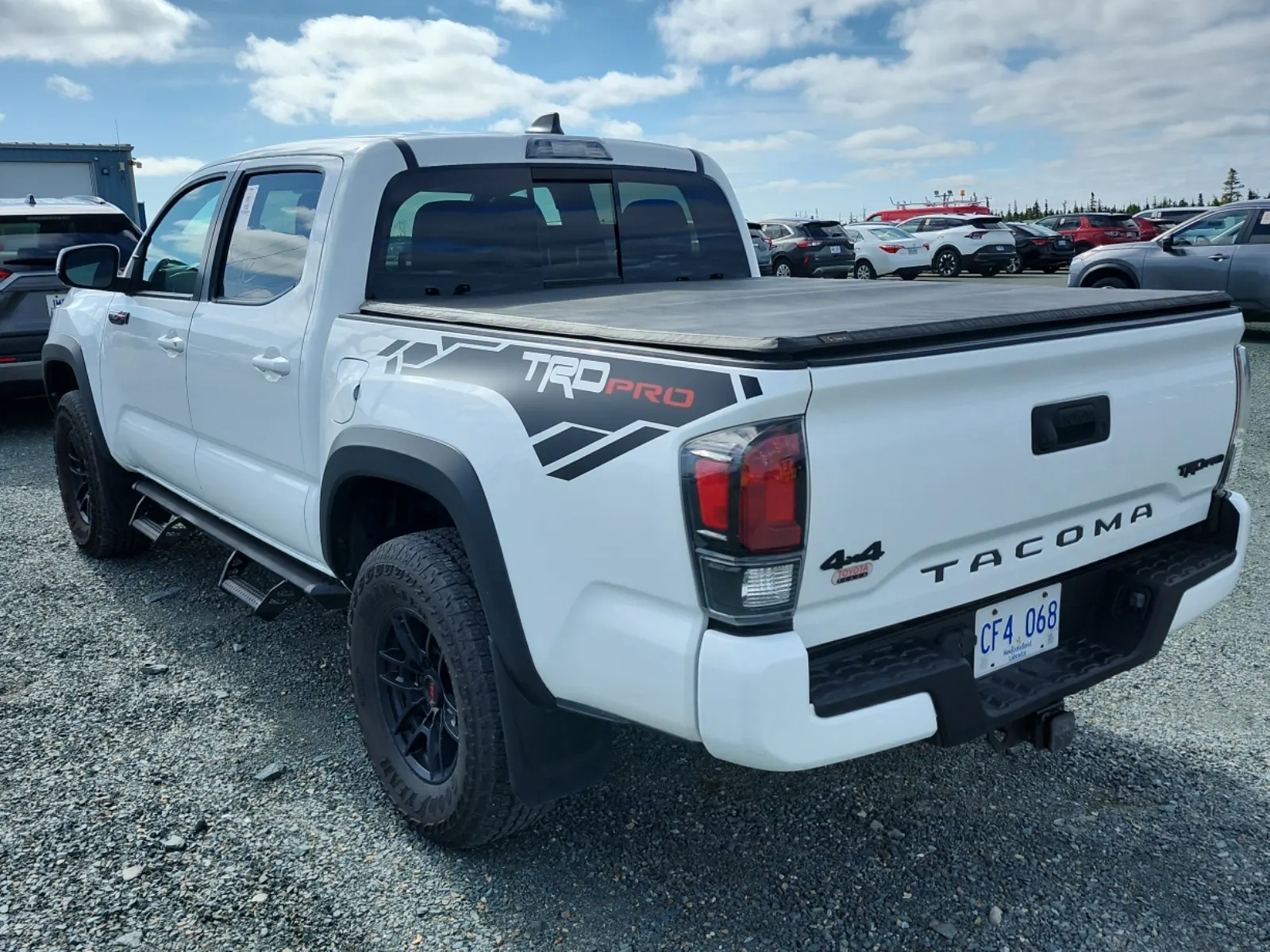 Driver Rear 3/4 Photo