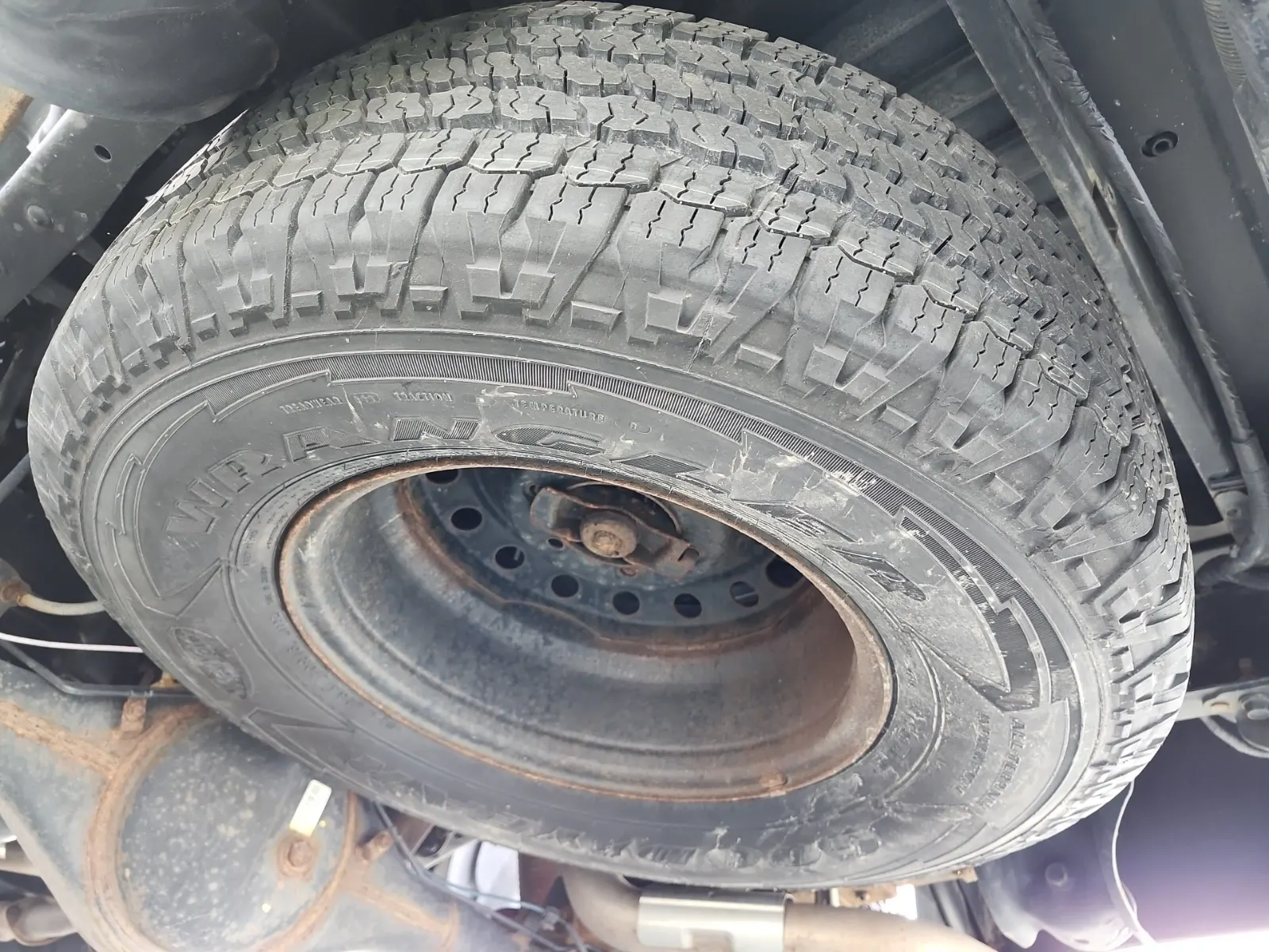 Spare Tire & Wheel Photo
