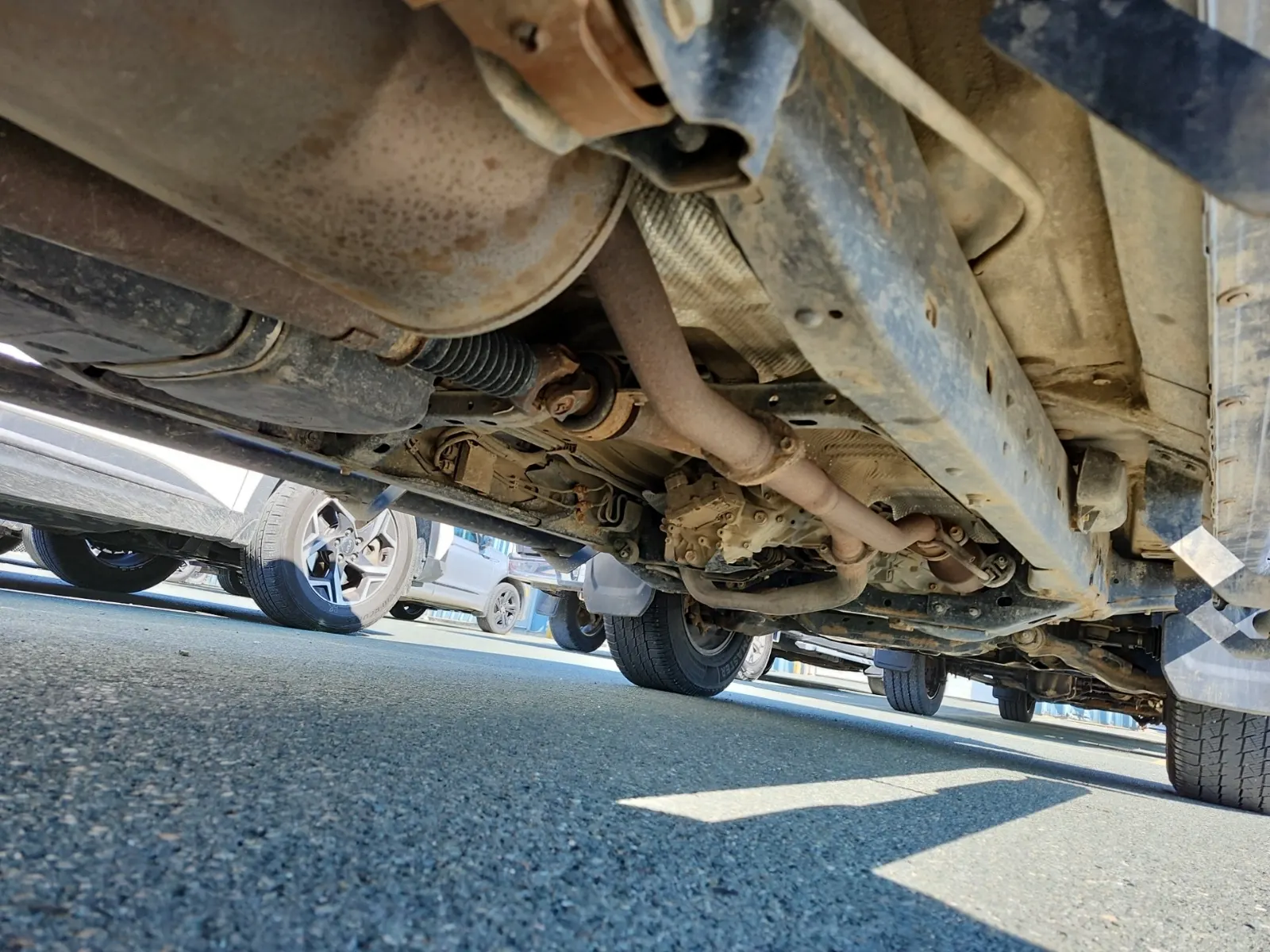Undercarriage - Passenger Photo
