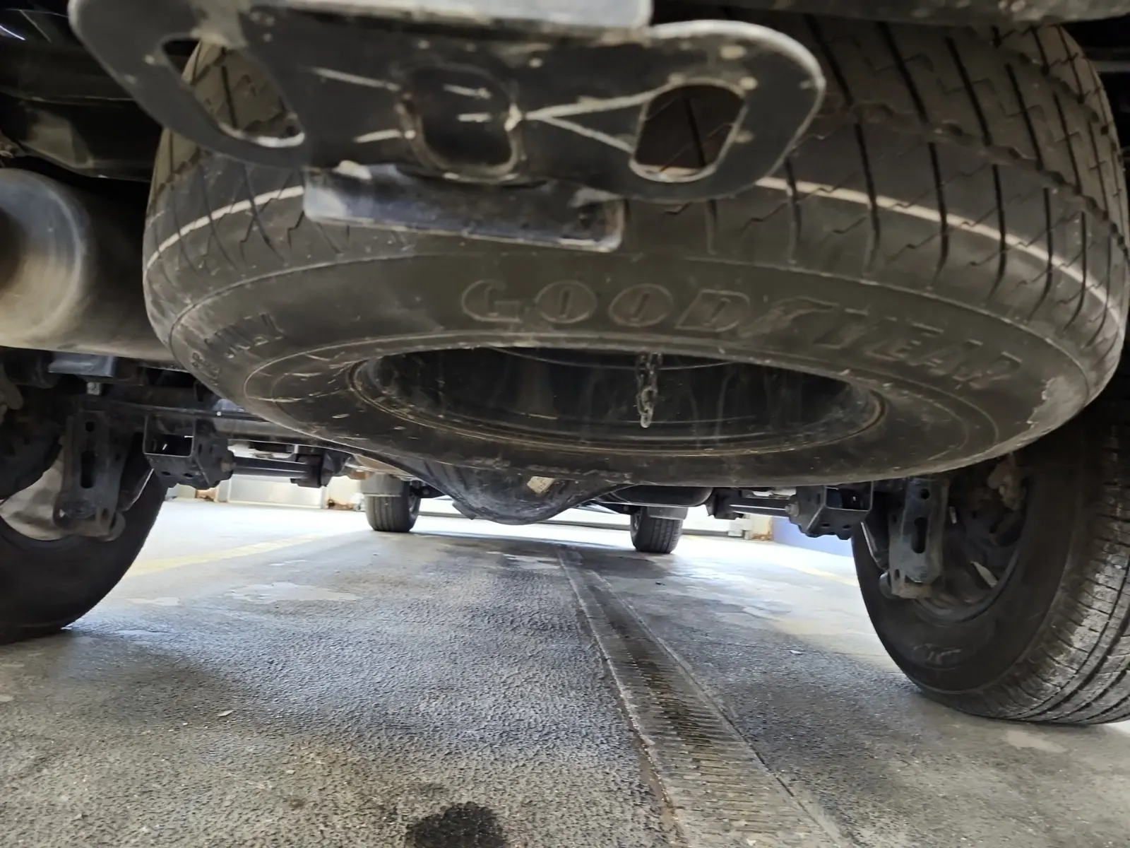 Spare Tire & Wheel Photo