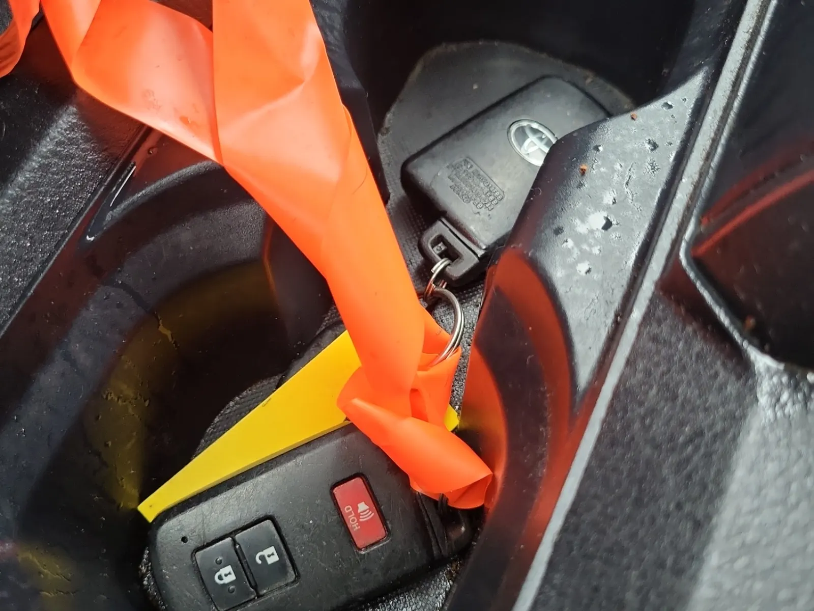 Keys/Fobs/Manual Photo
