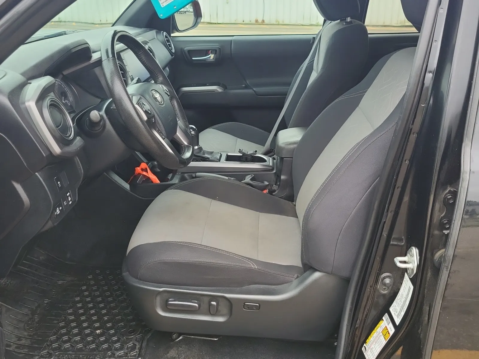 Front Interior Photo
