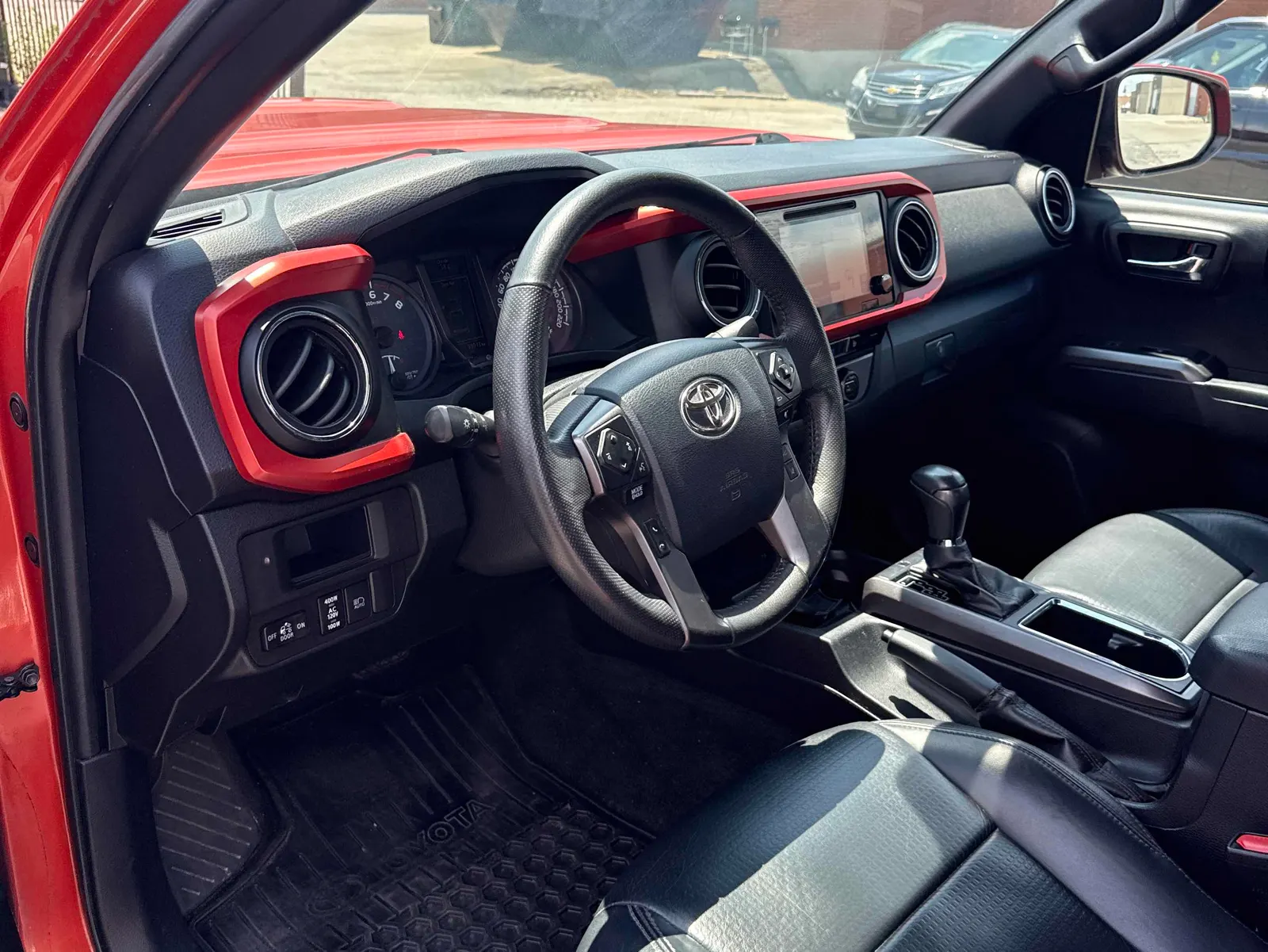 Interior driver side
