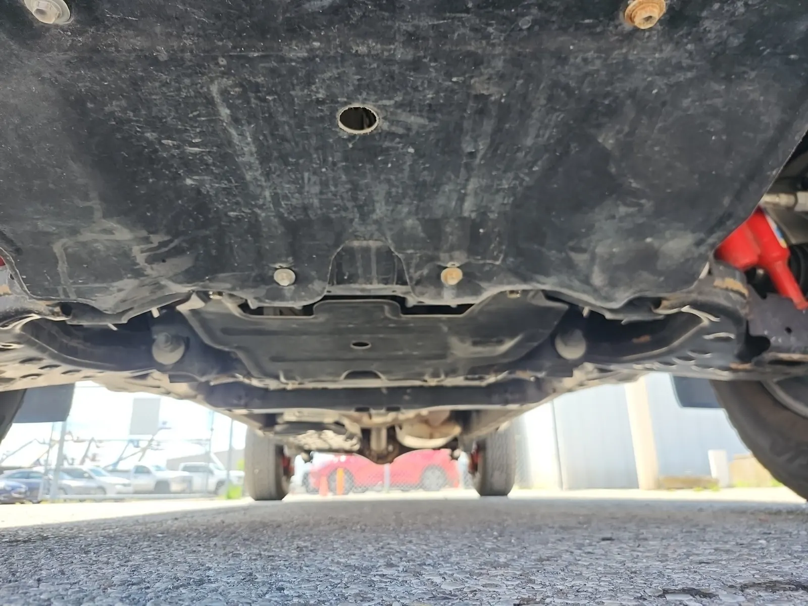 Undercarriage - Front Photo