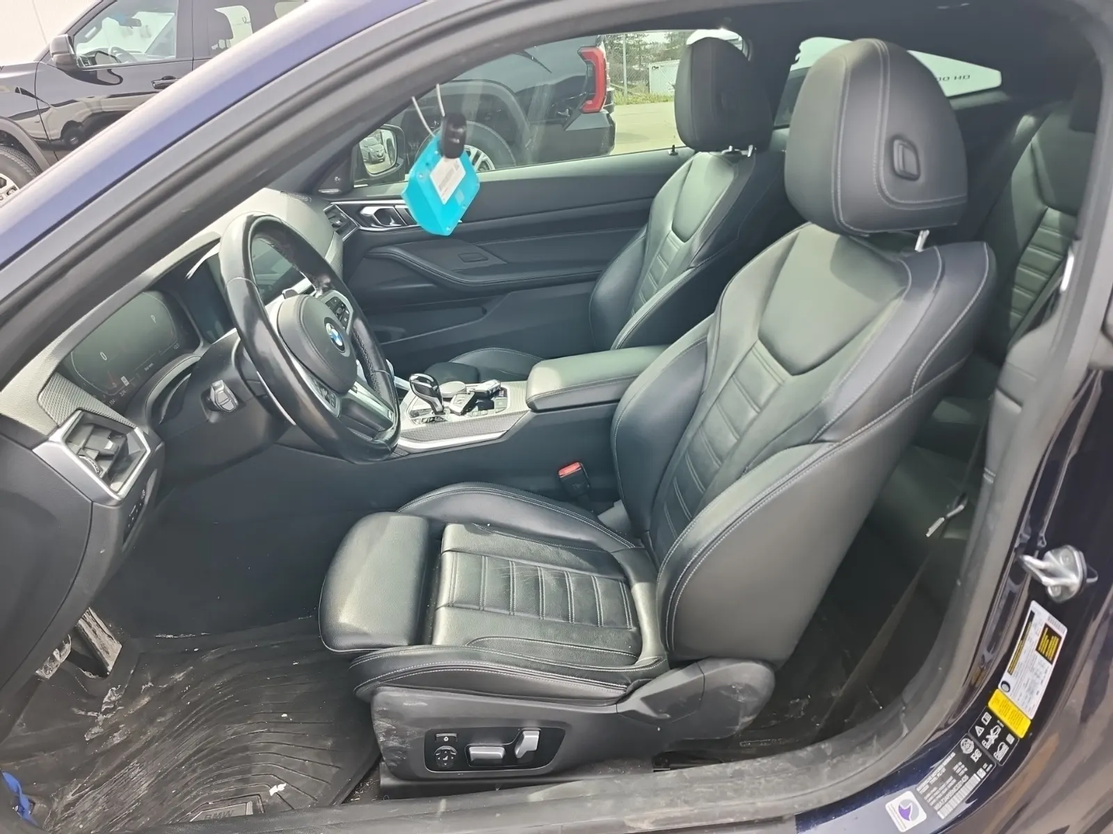 Front Interior Photo