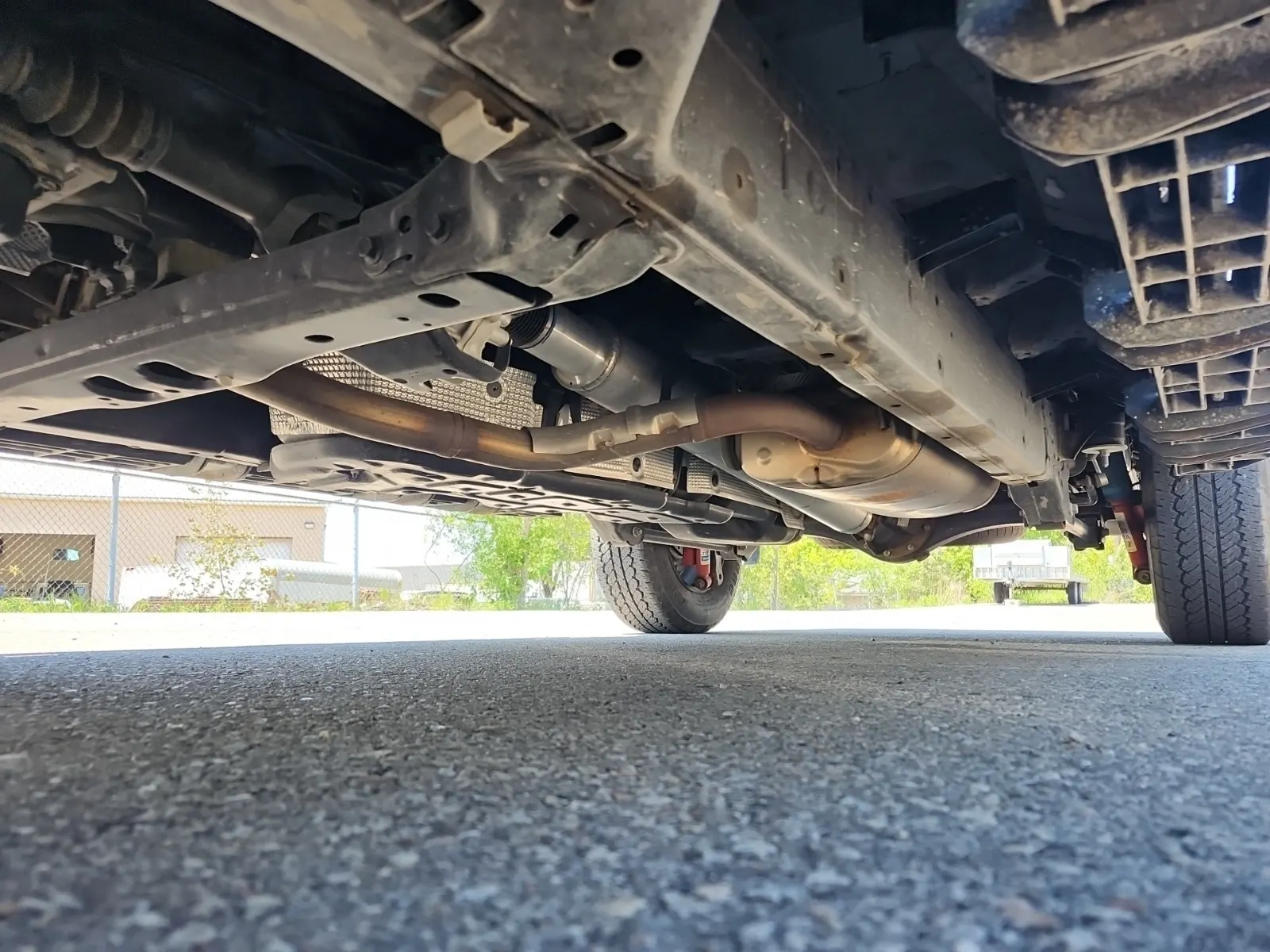Undercarriage - Driver Photo