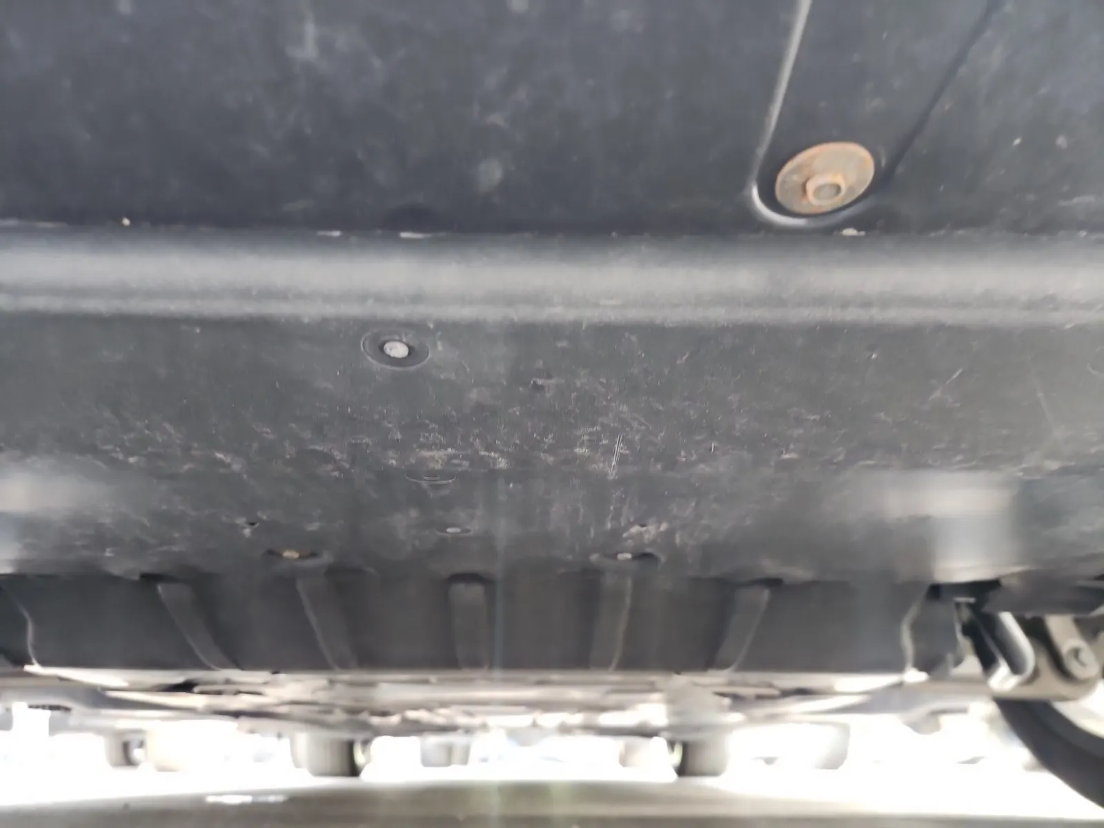 Undercarriage - Front Photo