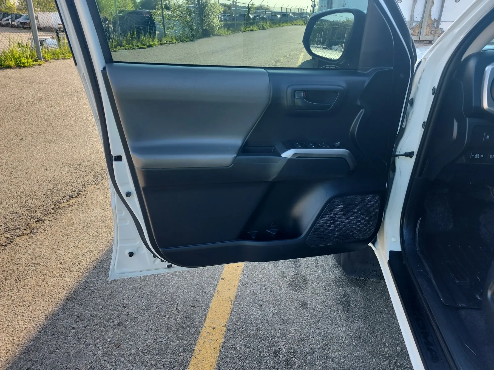 Left Front Door Panel