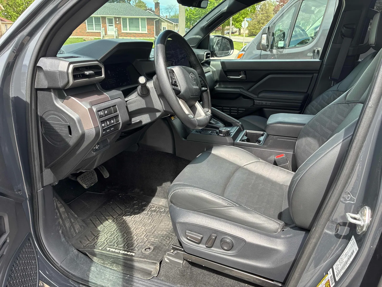 Interior driver side