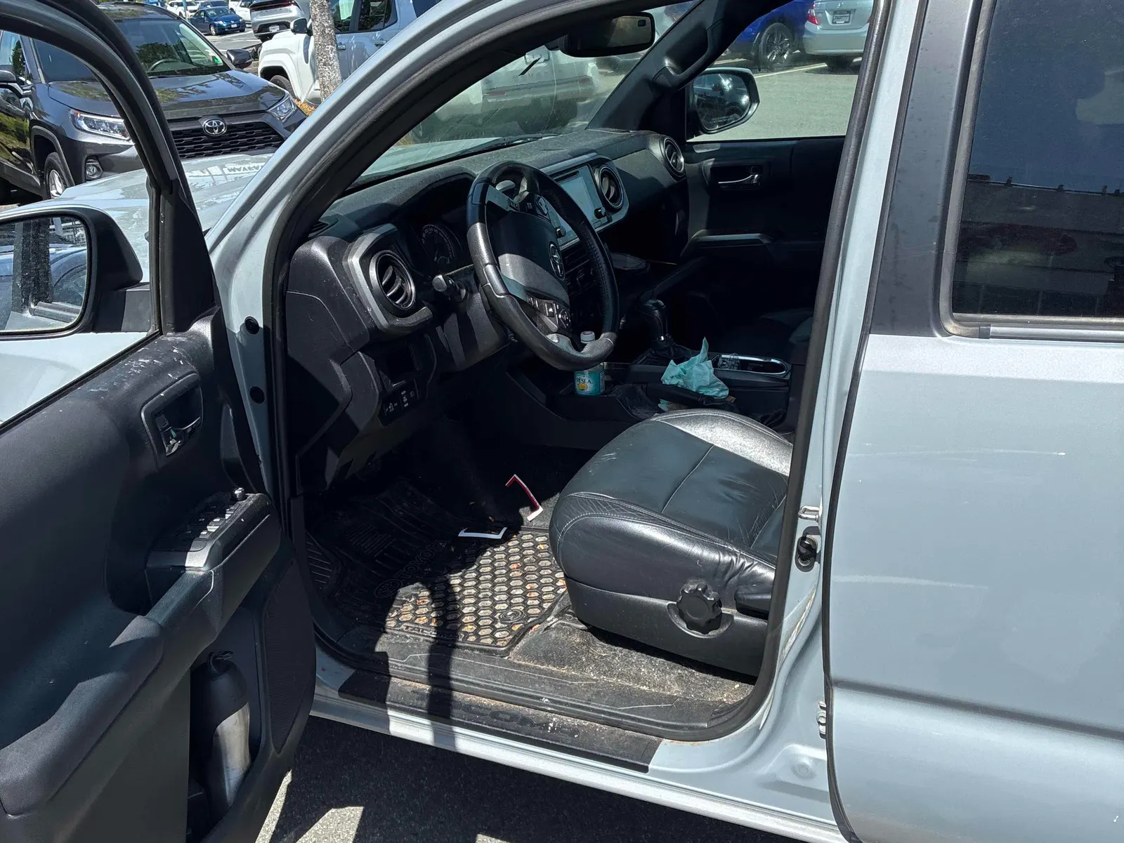 Interior driver side