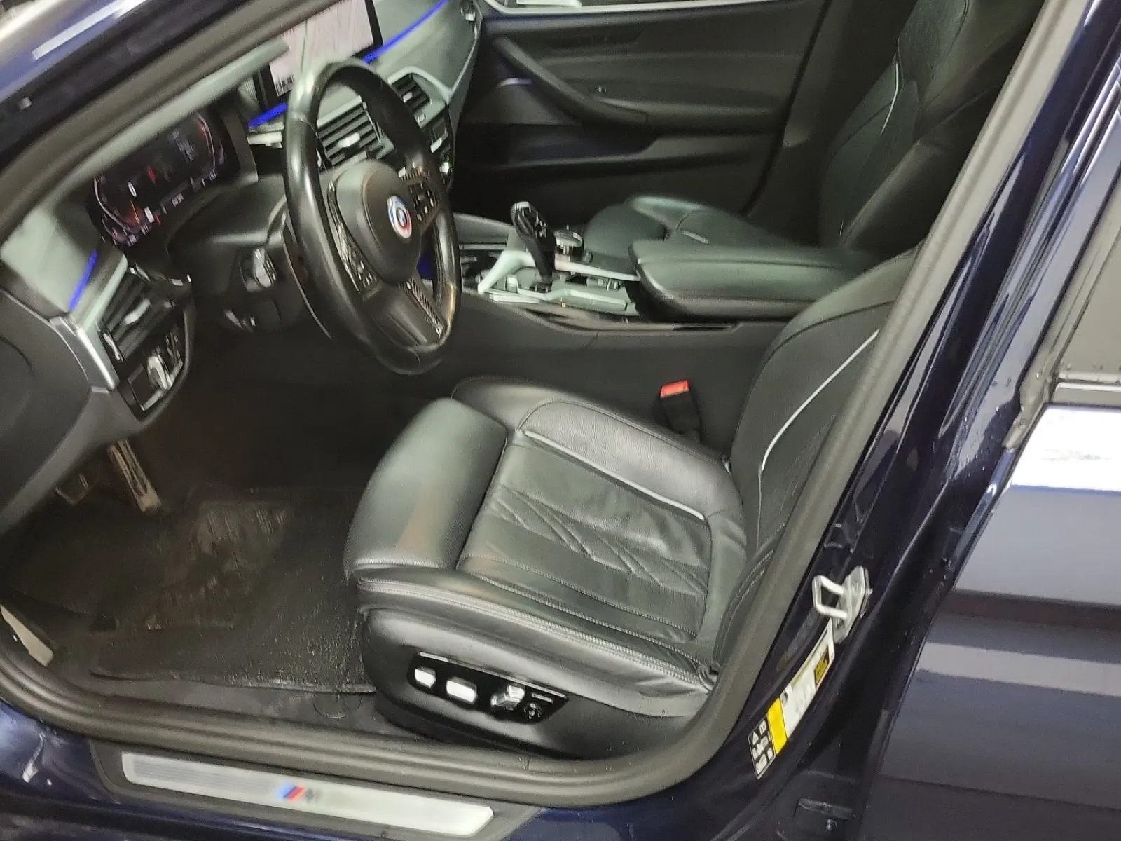 Front Interior Photo