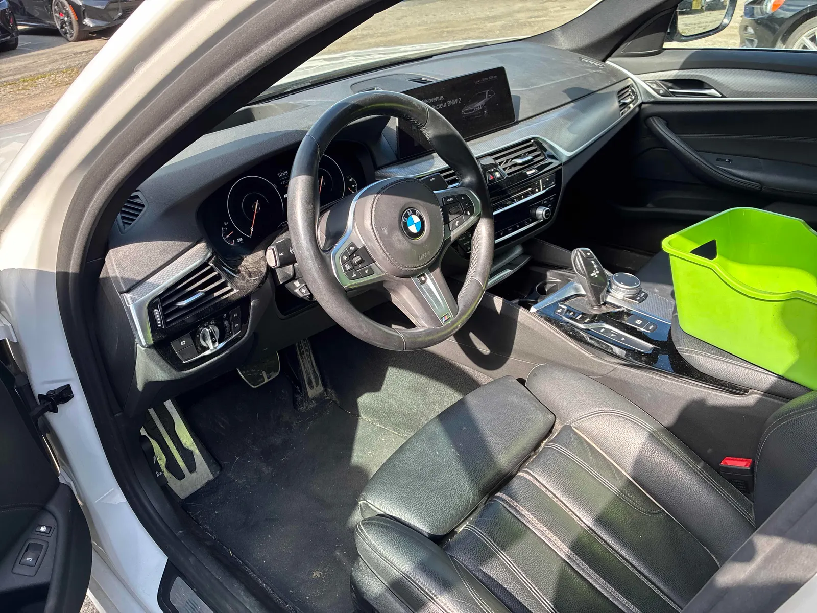 Interior driver side