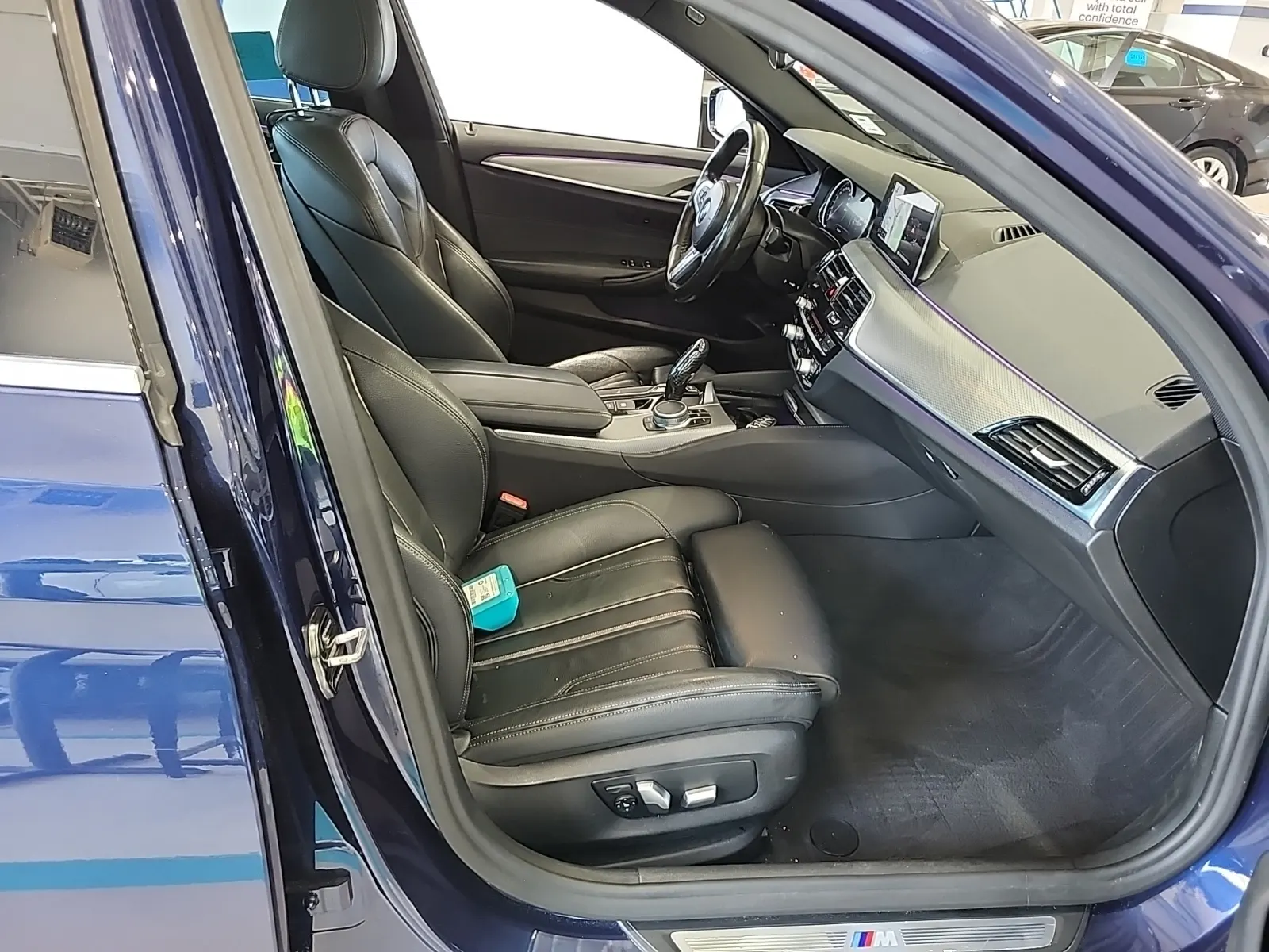 Right Side Interior Photo