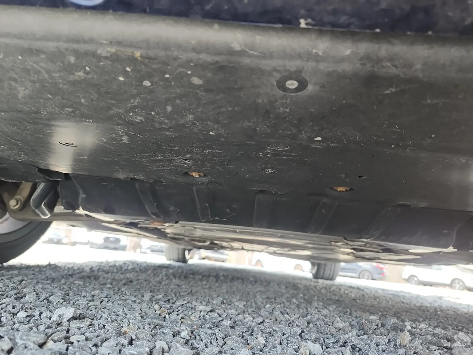 Undercarriage - Front Photo