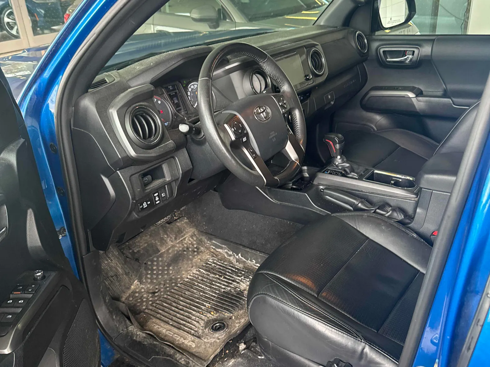 Interior driver side