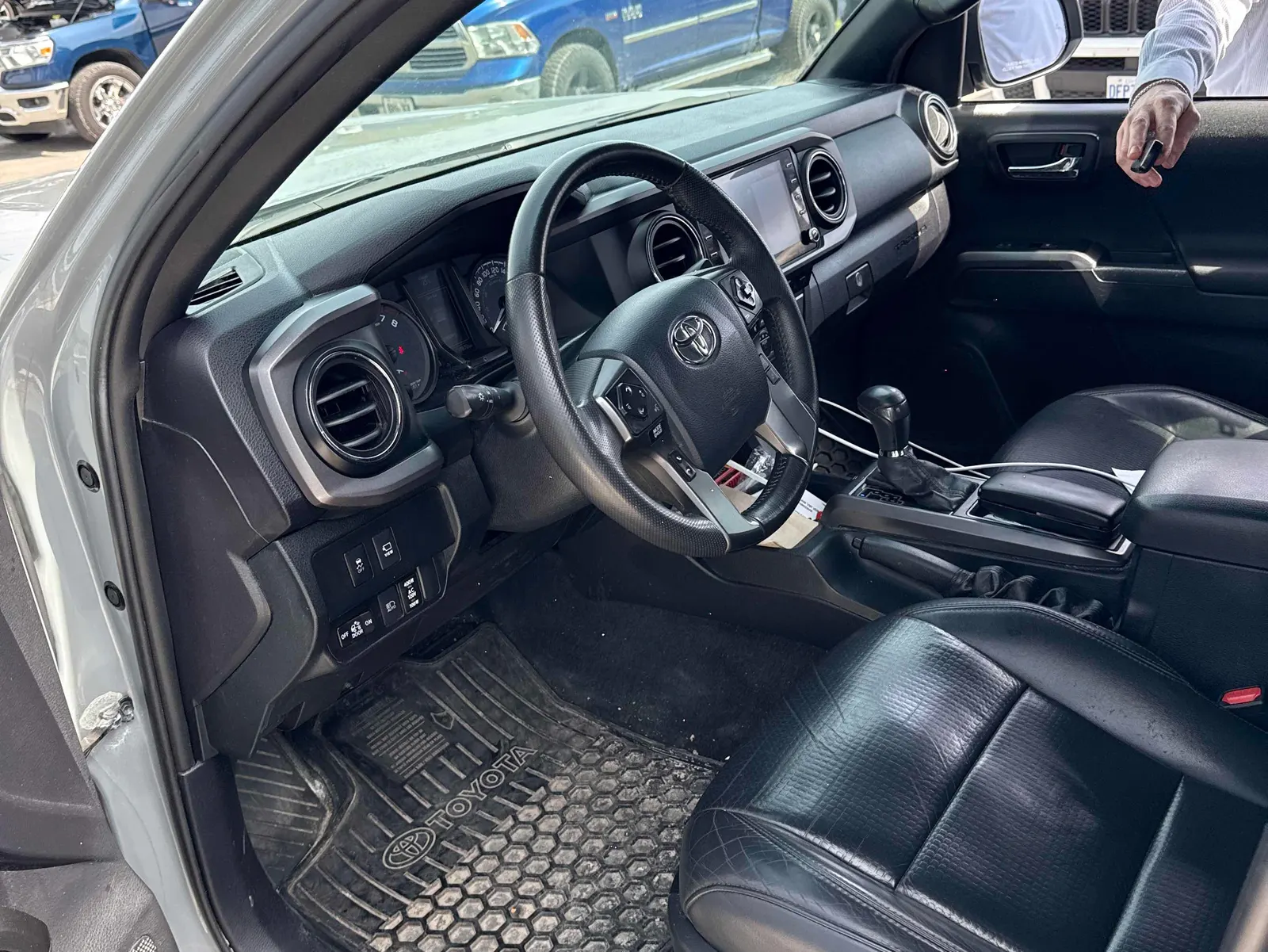 Interior driver side